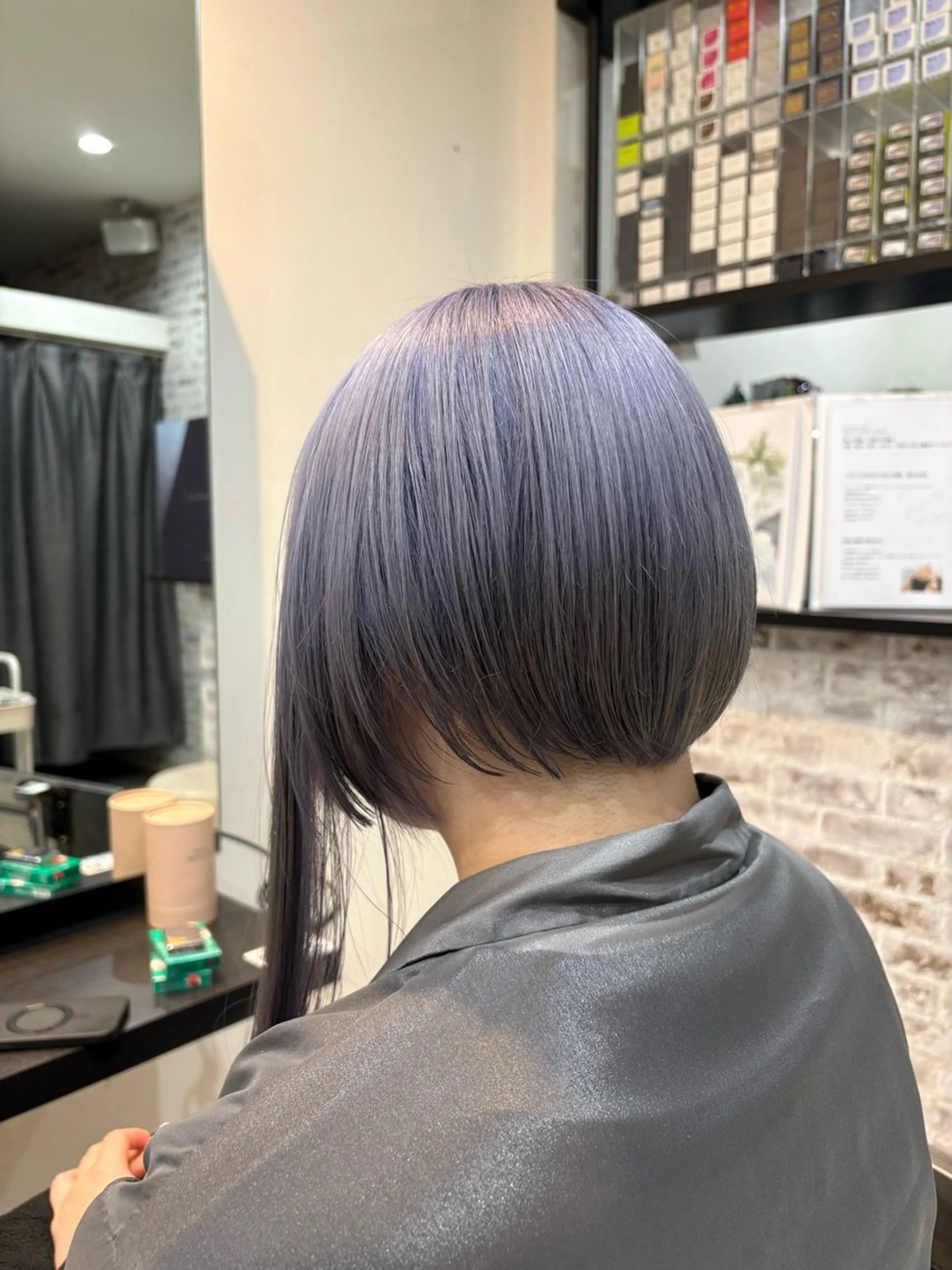 ショート カラー ハイトーンカラー デザインカット 髪質改善 酸性ストレート ヘアカラー シャルム所属・美容室シャルム⭐️ 清水　勇希のヘアスタイル