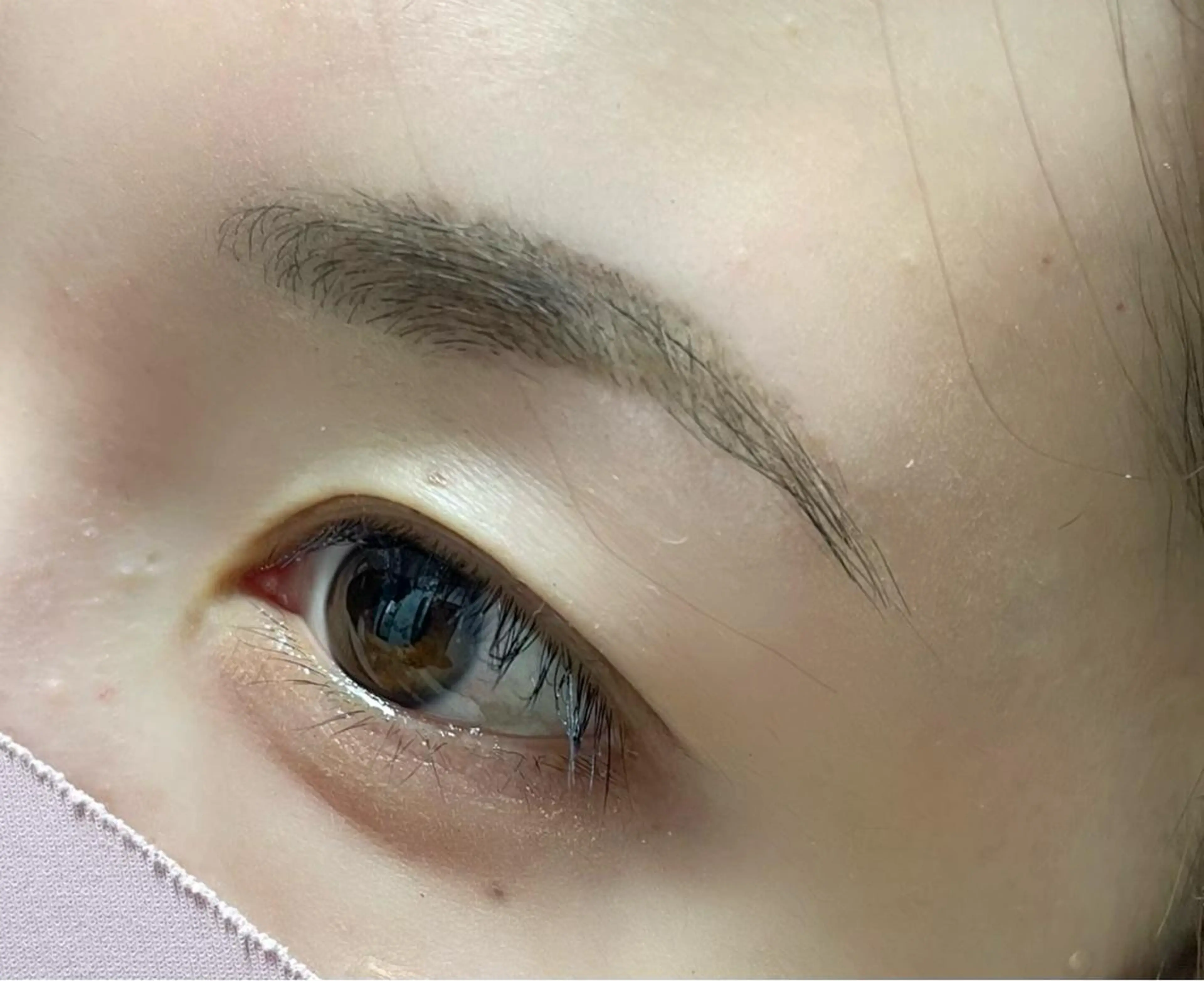 アイブロウ 眉毛ワックス脱毛 Lian de FLOAT所属・西山 英美佳の眉毛・アイブロウイメージ