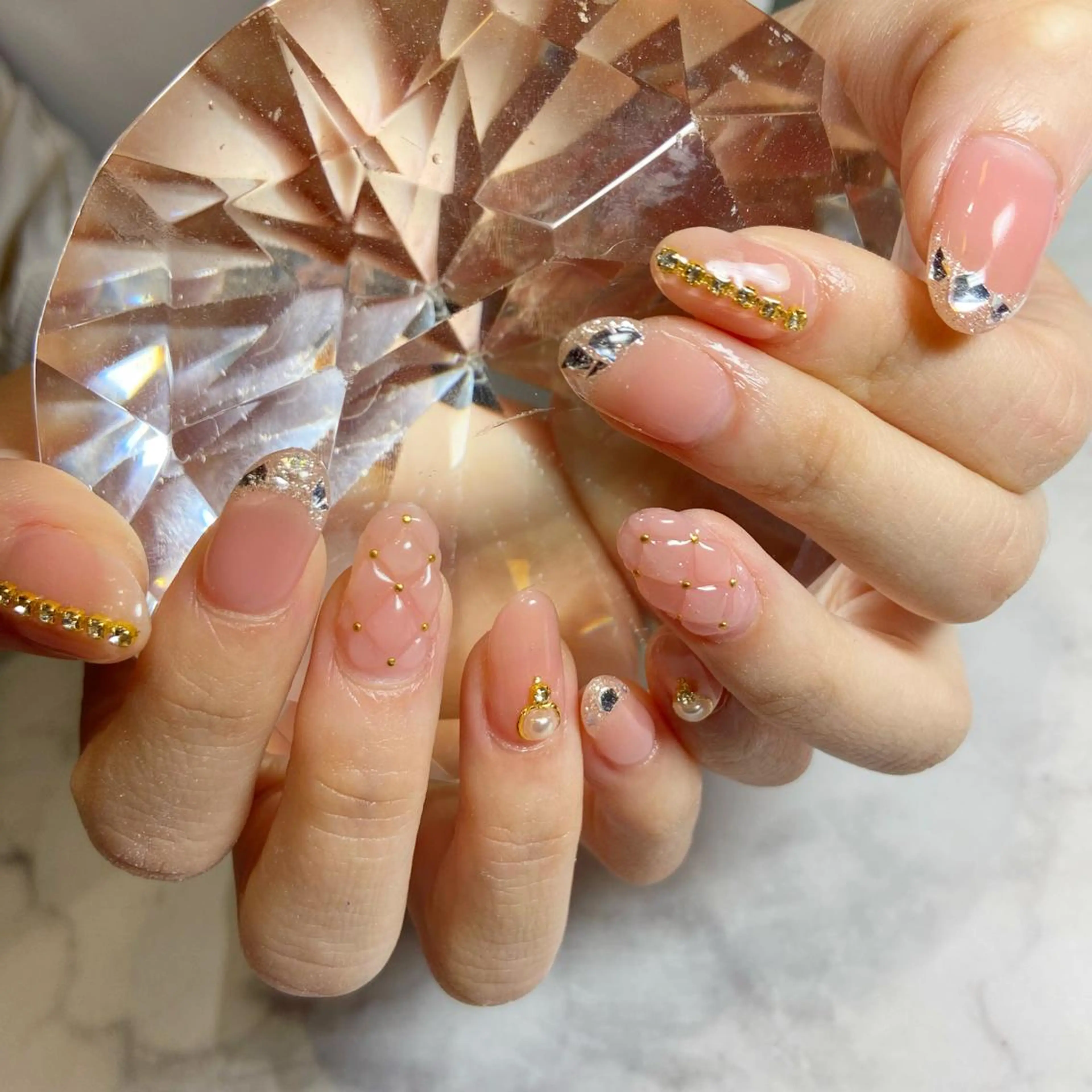 ネイル ジェルネイル ハンドネイル YUN 💅のネイルデザイン