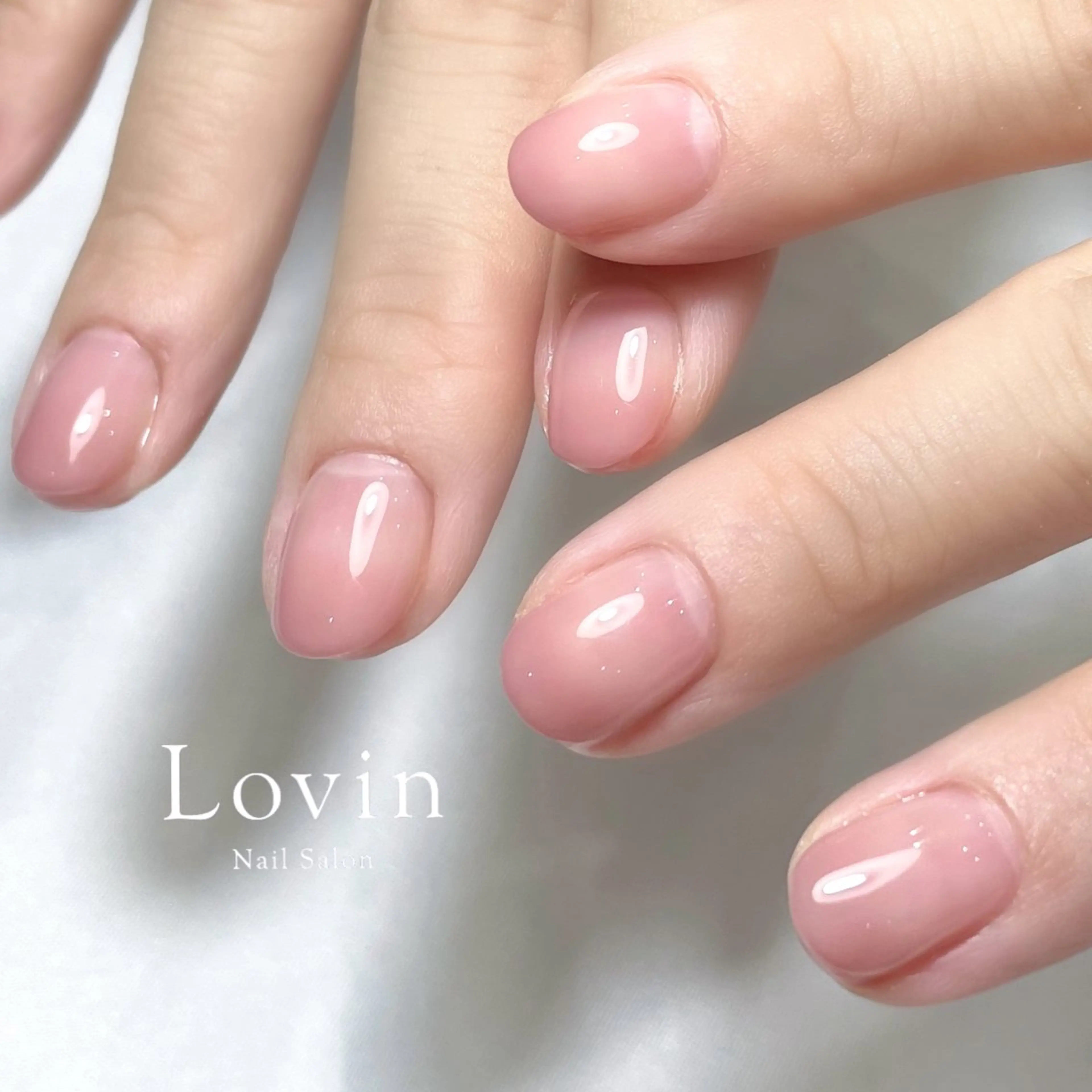 ネイル パラジェルプレミアムサロン nail care &spa Lovin［ラヴィン］所属・Azegami Minaのネイルデザイン