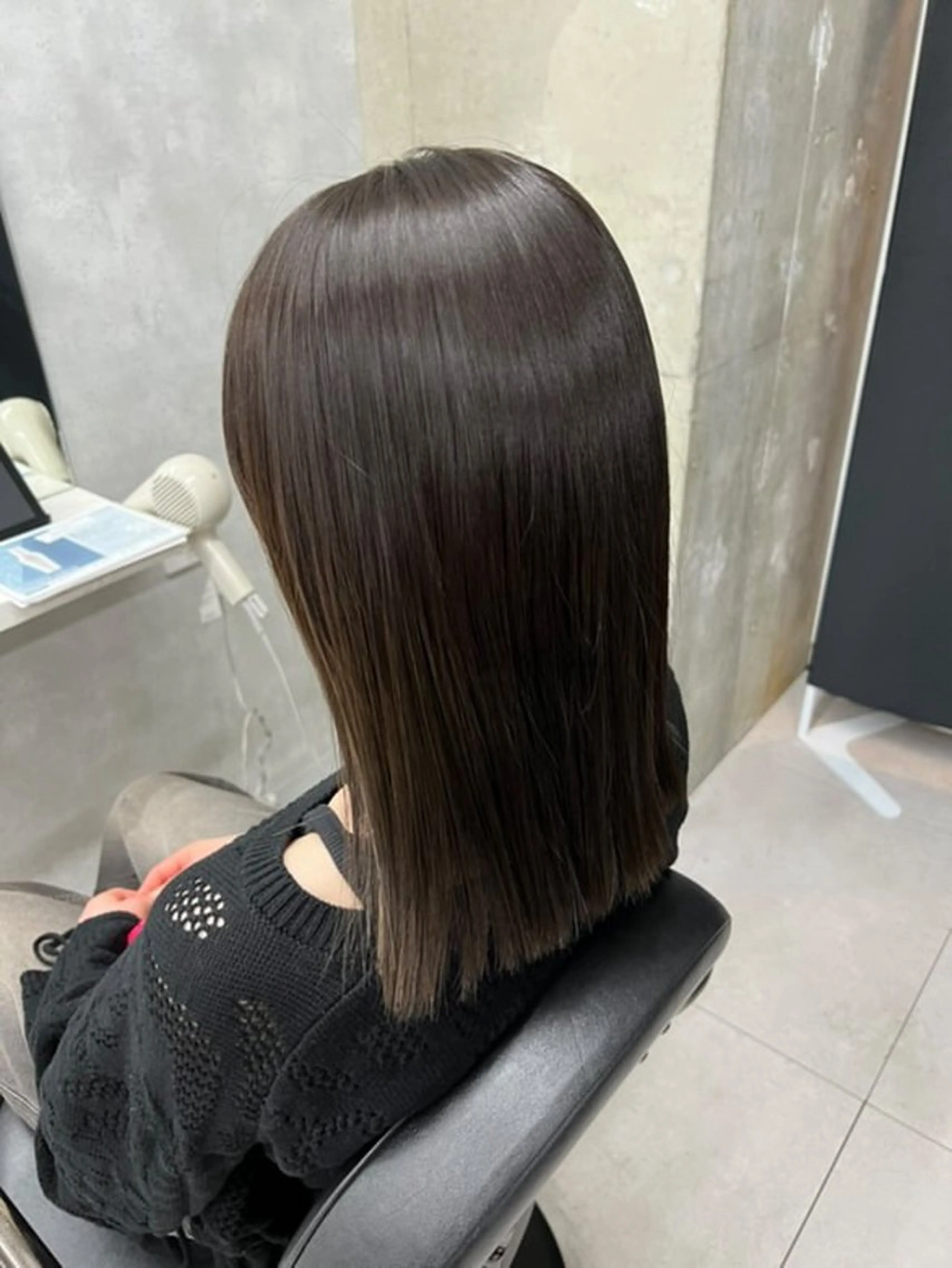 ミディアム トリートメント anon Loemのヘアスタイル