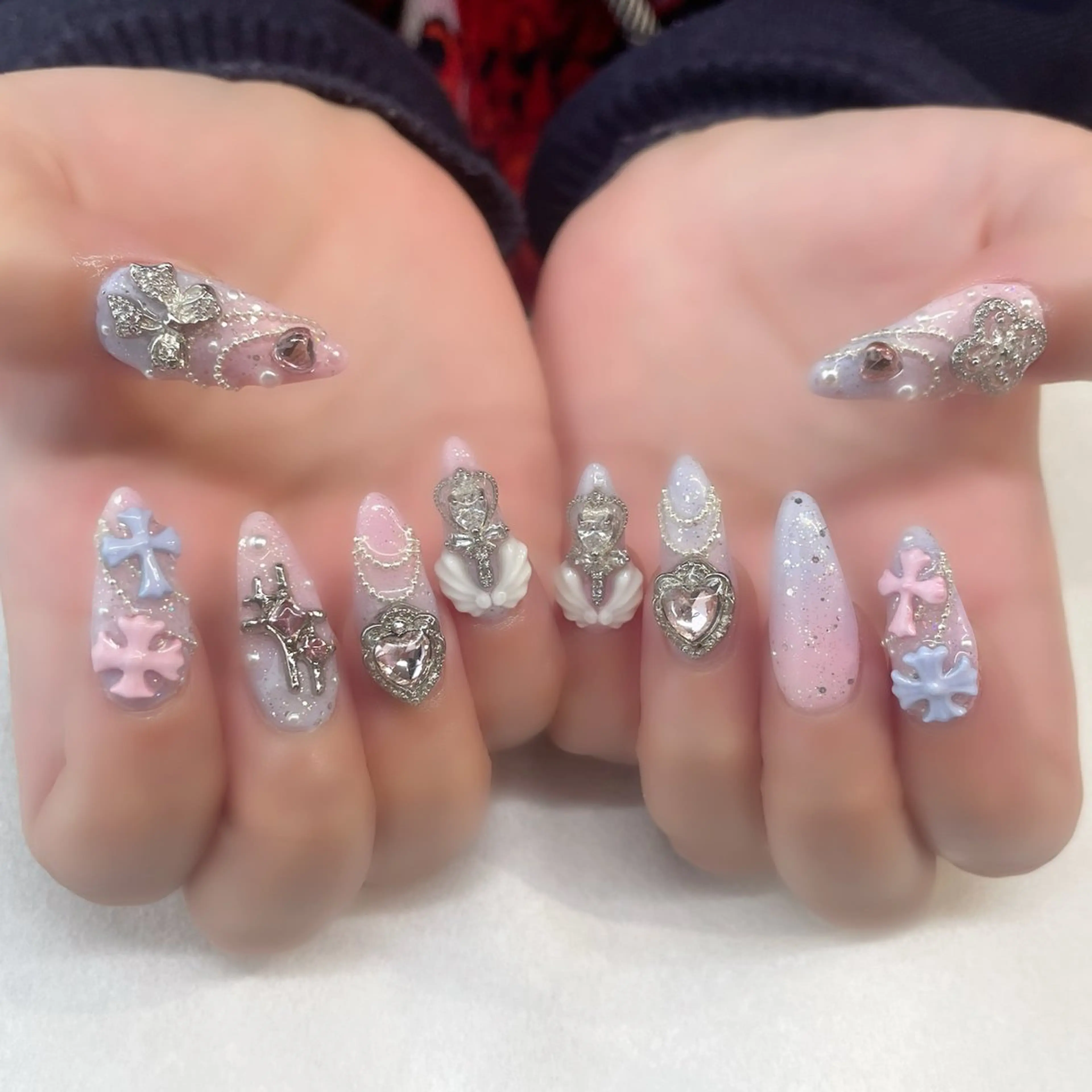 ネイル ハンドネイル 💎🐰 saki. m 🐰💎のネイルデザイン