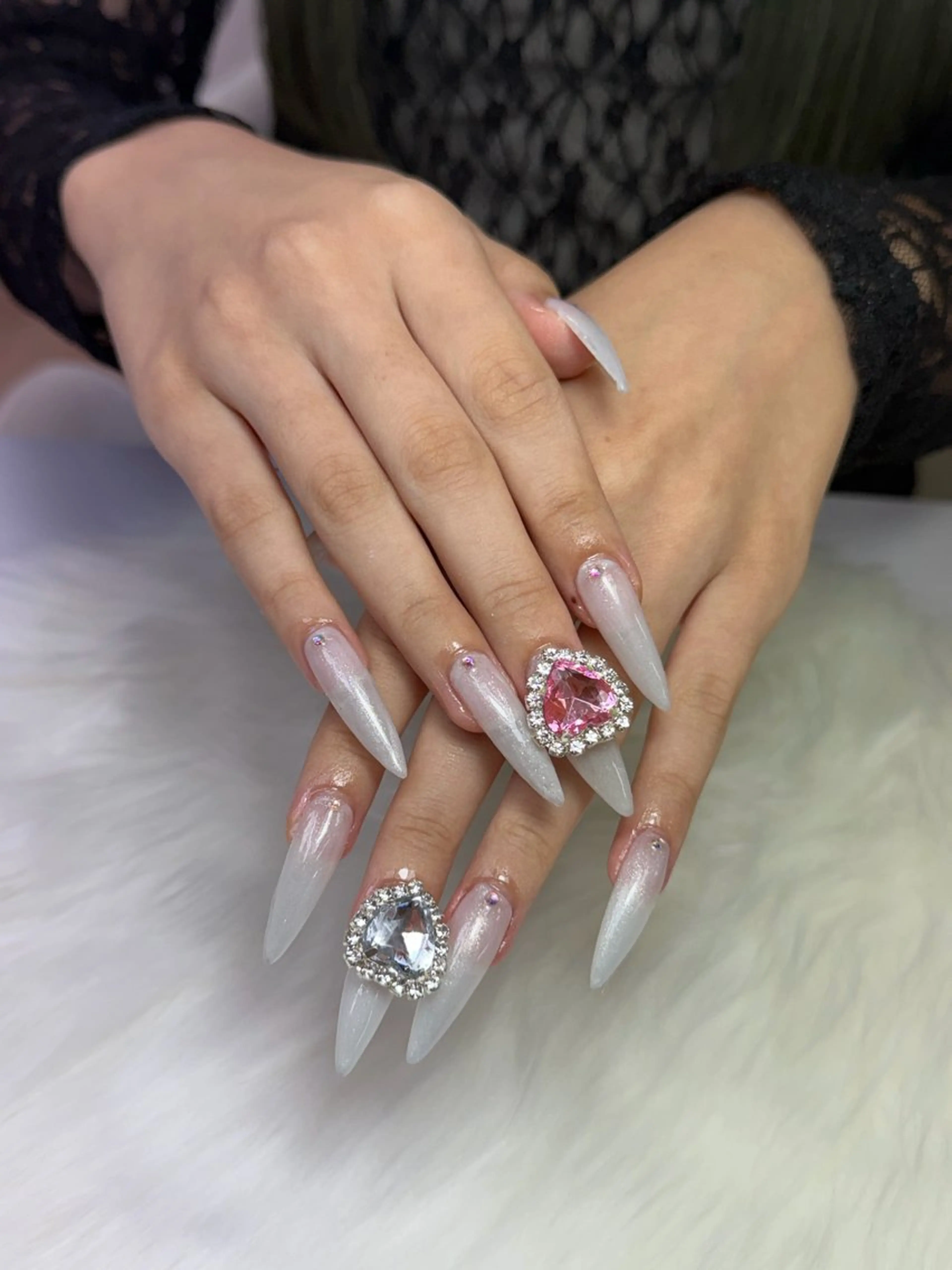 10月空き❌11月空き〇オフ無し💅スカルプ(チップ長さ出し10本)ワンカラー/マグネット/フラシュネイルの写真