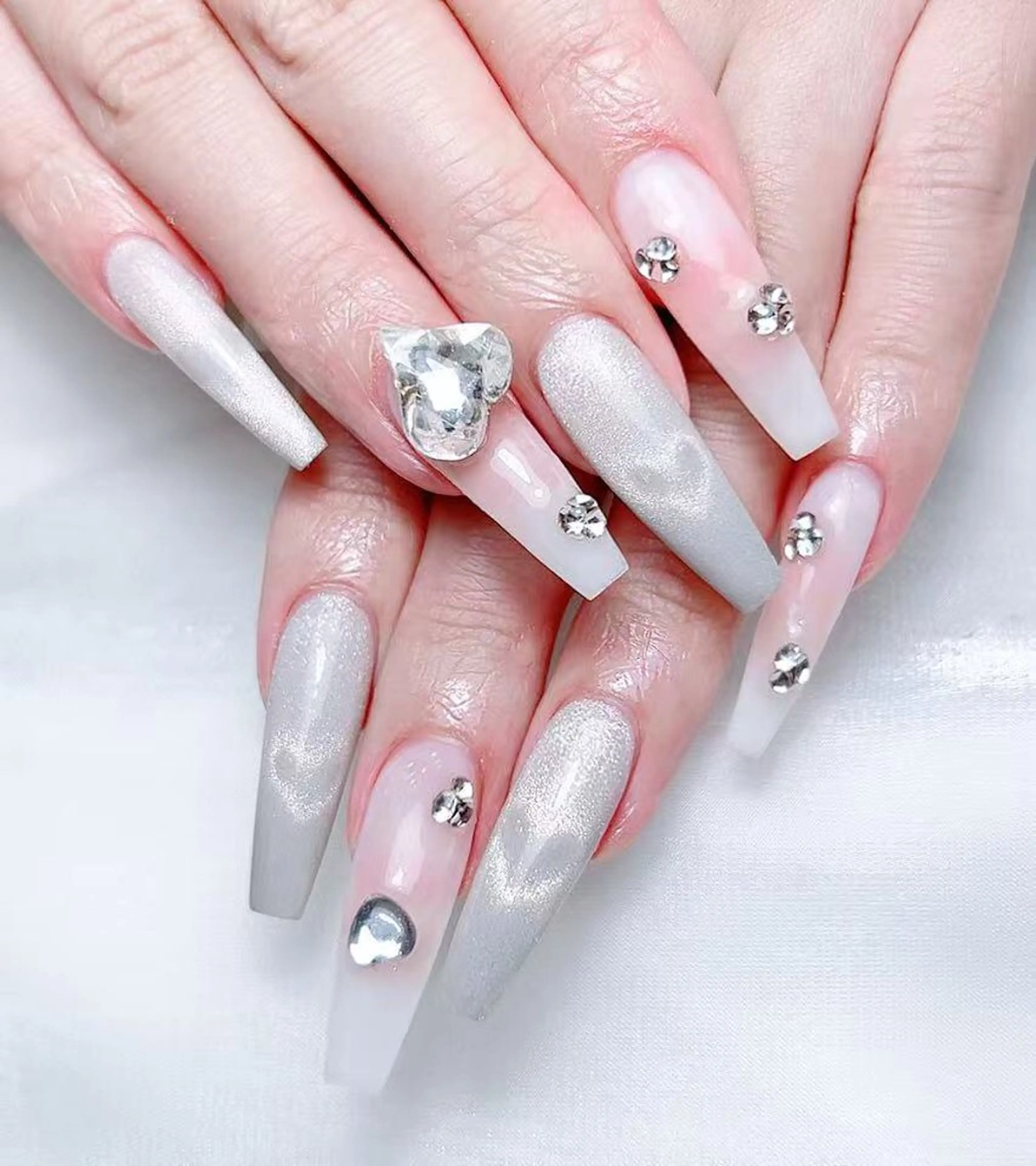 ネイル 🎀Ｍ nails✨ ビューティーのネイルデザイン