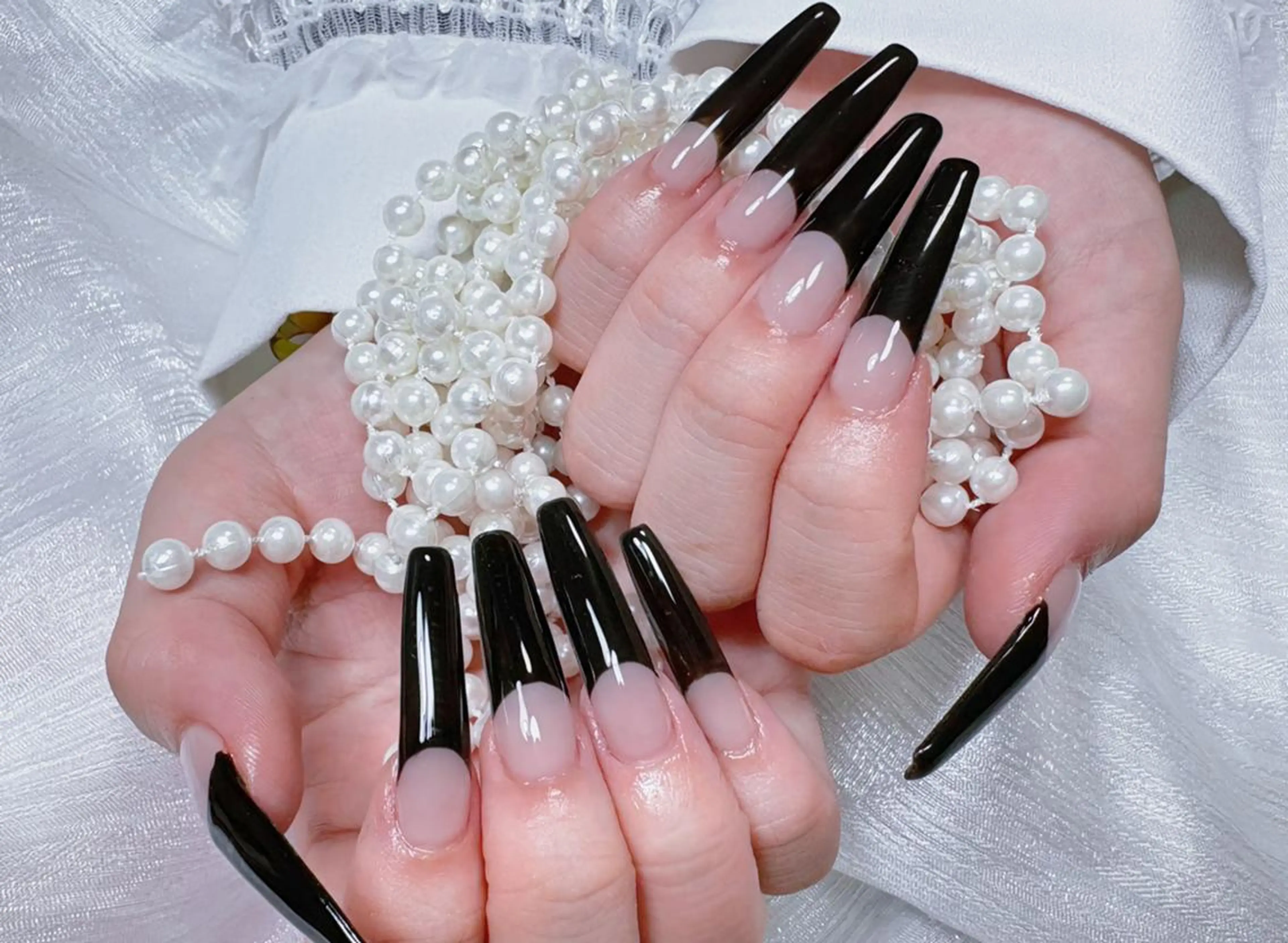 ネイル ✨Nora💫 ワンホンネイルのネイルデザイン