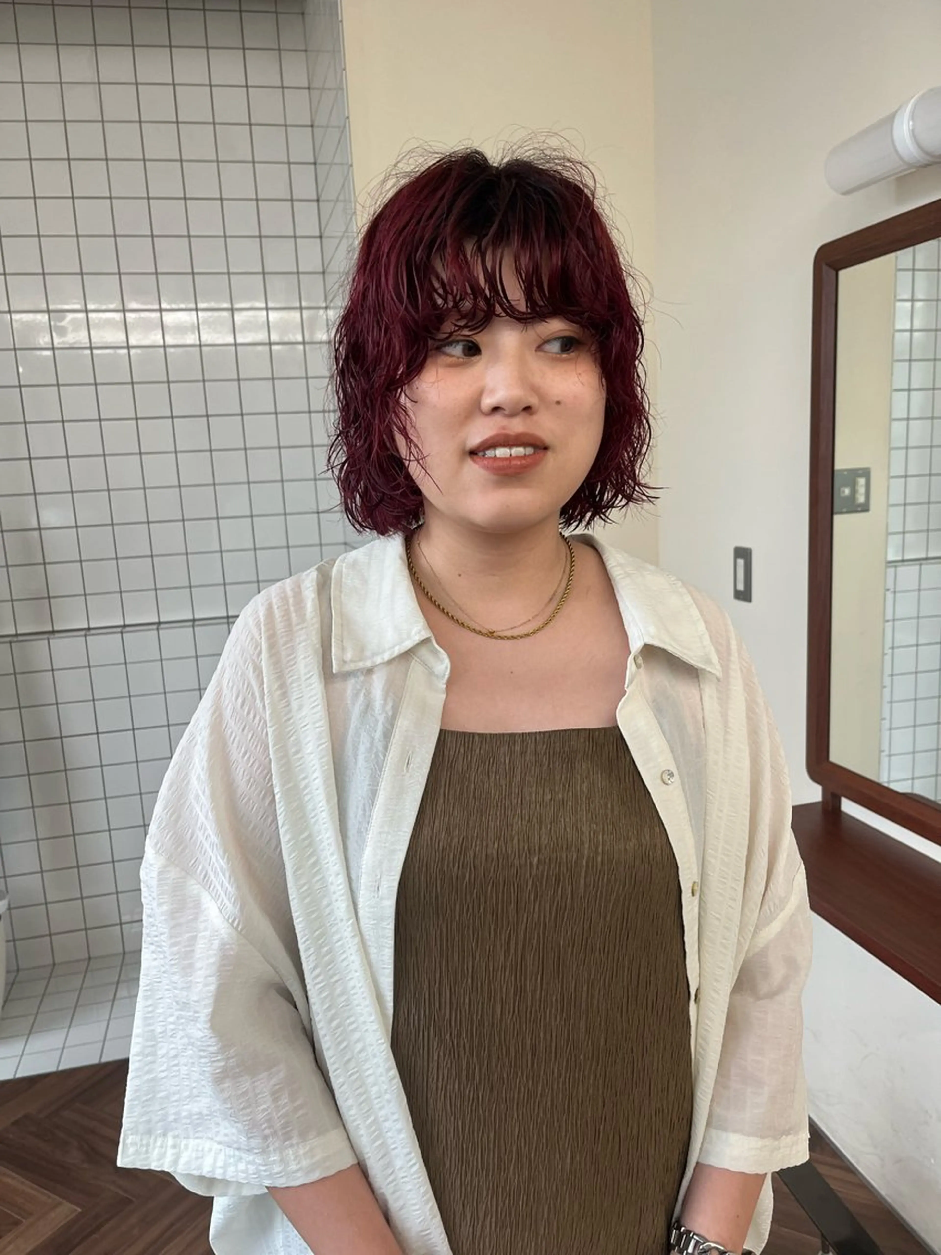 ショート カラー パーマ ブリーチ ダブルカラー ブリーチなしカラー カット ヘアカラー パーマ ボブパーマ/パーマ ウルフパーマのヘアスタイル