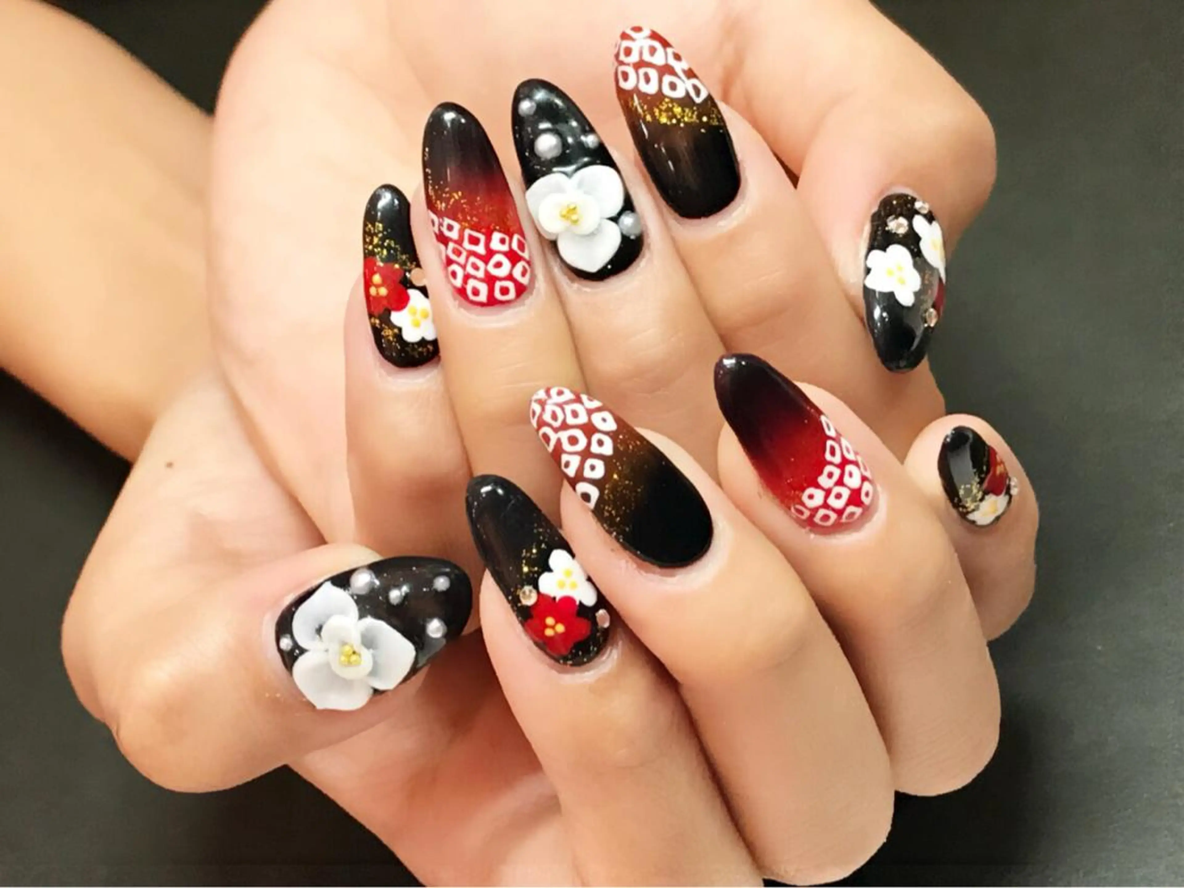 ロング カラー パーマ ヘアアレンジ メンズ キッズ ネイル マツエク・マツパ 着物ヘア 卒業式のヘアスタイル 卒業式 NAILSGOGO shibuyaのネイルデザイン