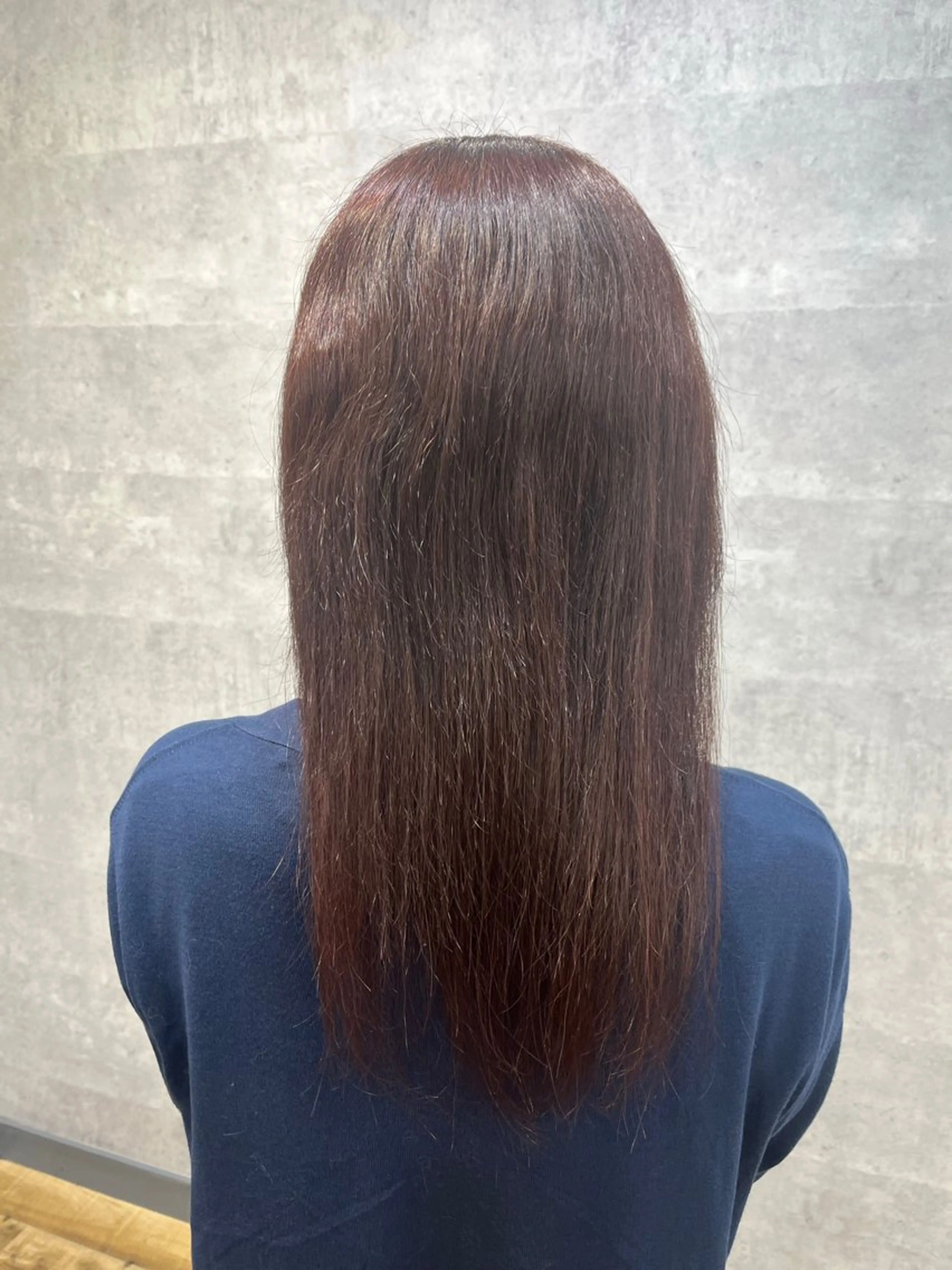 ロング カラー ヘアカラー 中園 紫音のヘアスタイル