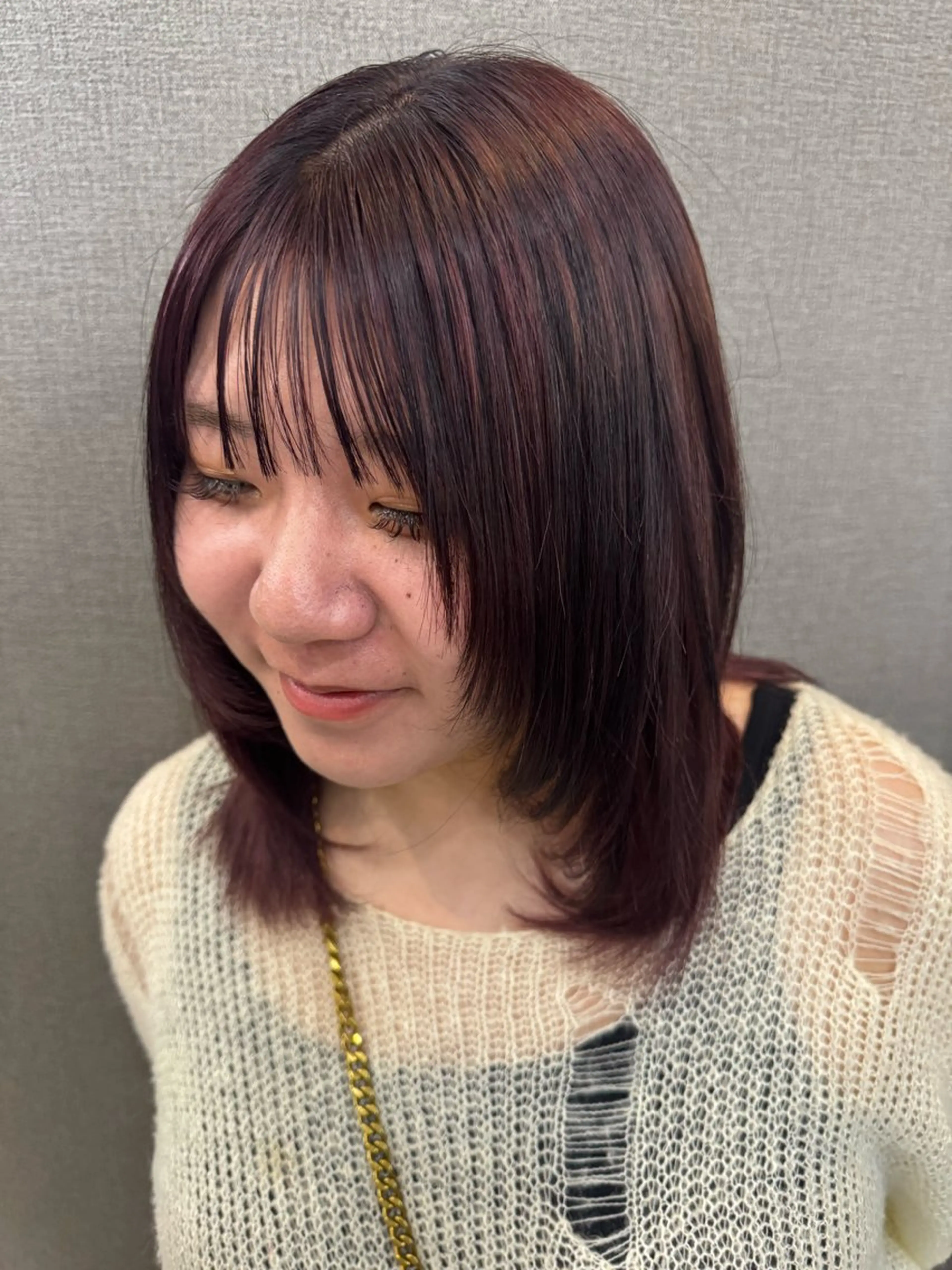 ミディアム カラー ボルドーカラー レイヤーカット アンドルトワ所属・野崎 倫太郎のヘアスタイル