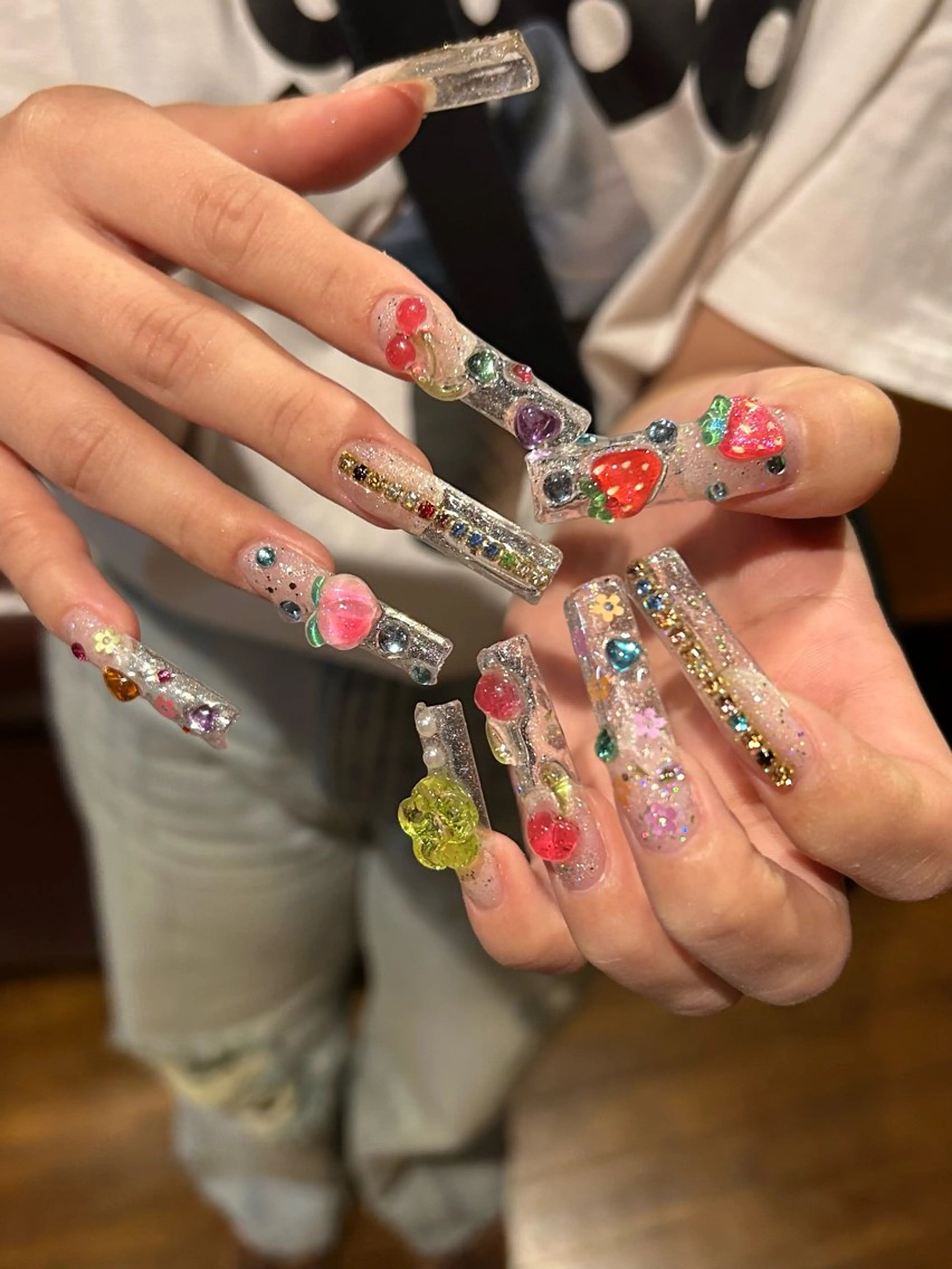 ネイル ハンドネイル nailartist TERRYのネイルデザイン