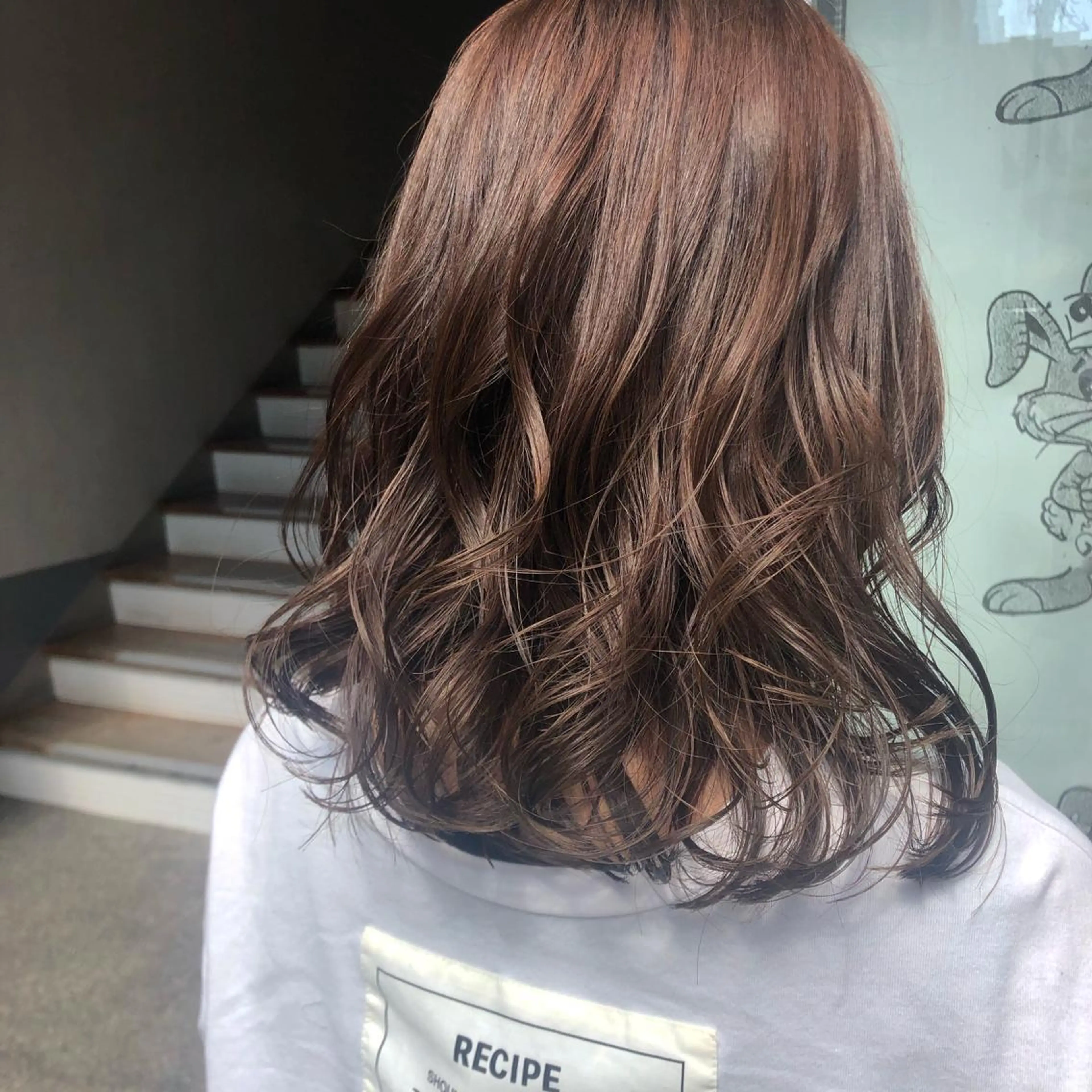 セミロング ヘアカラー CHiC ミサキのマツエク・マツパデザイン