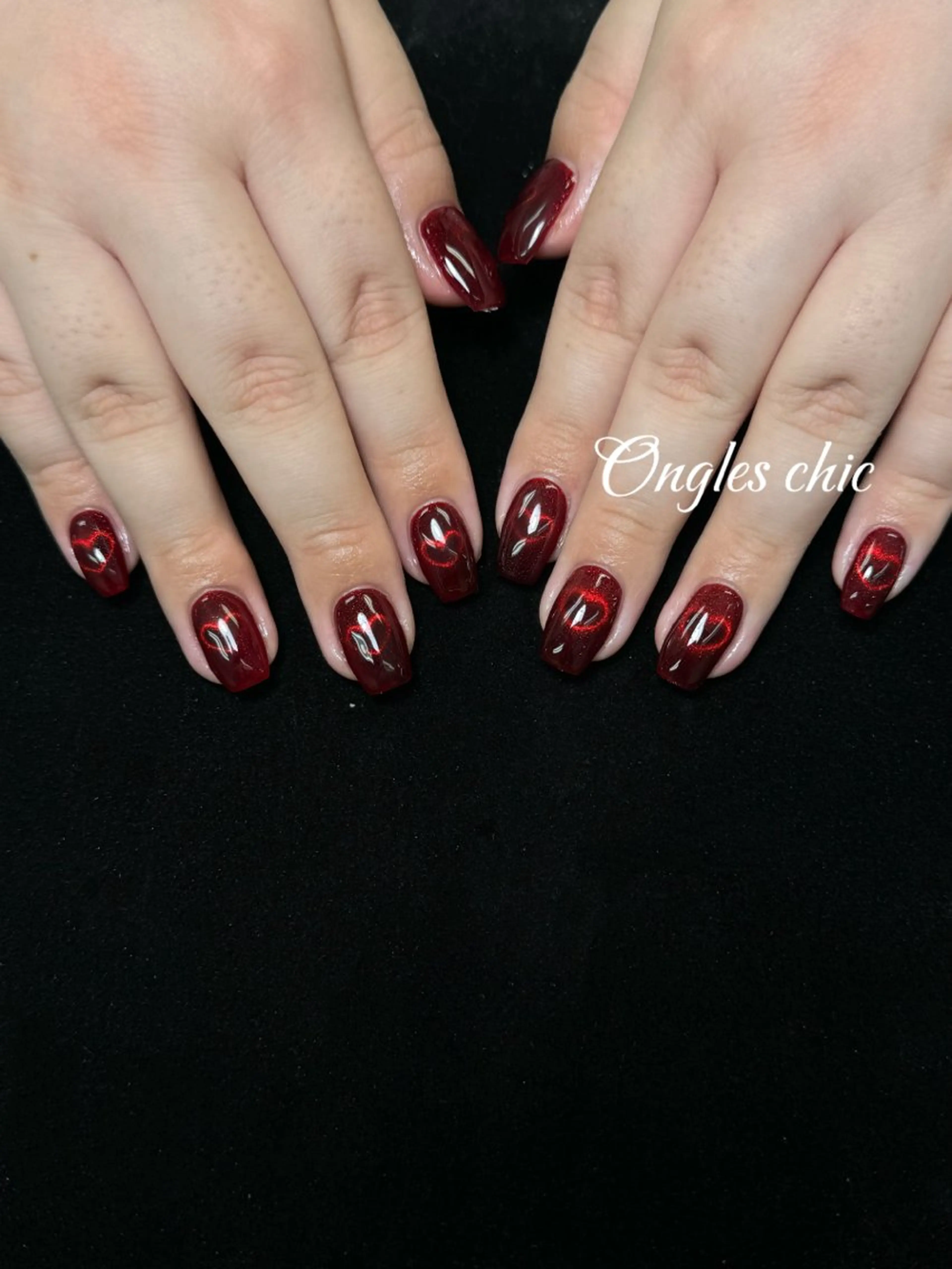 ネイル ハンドネイル ongles chicのネイルデザイン