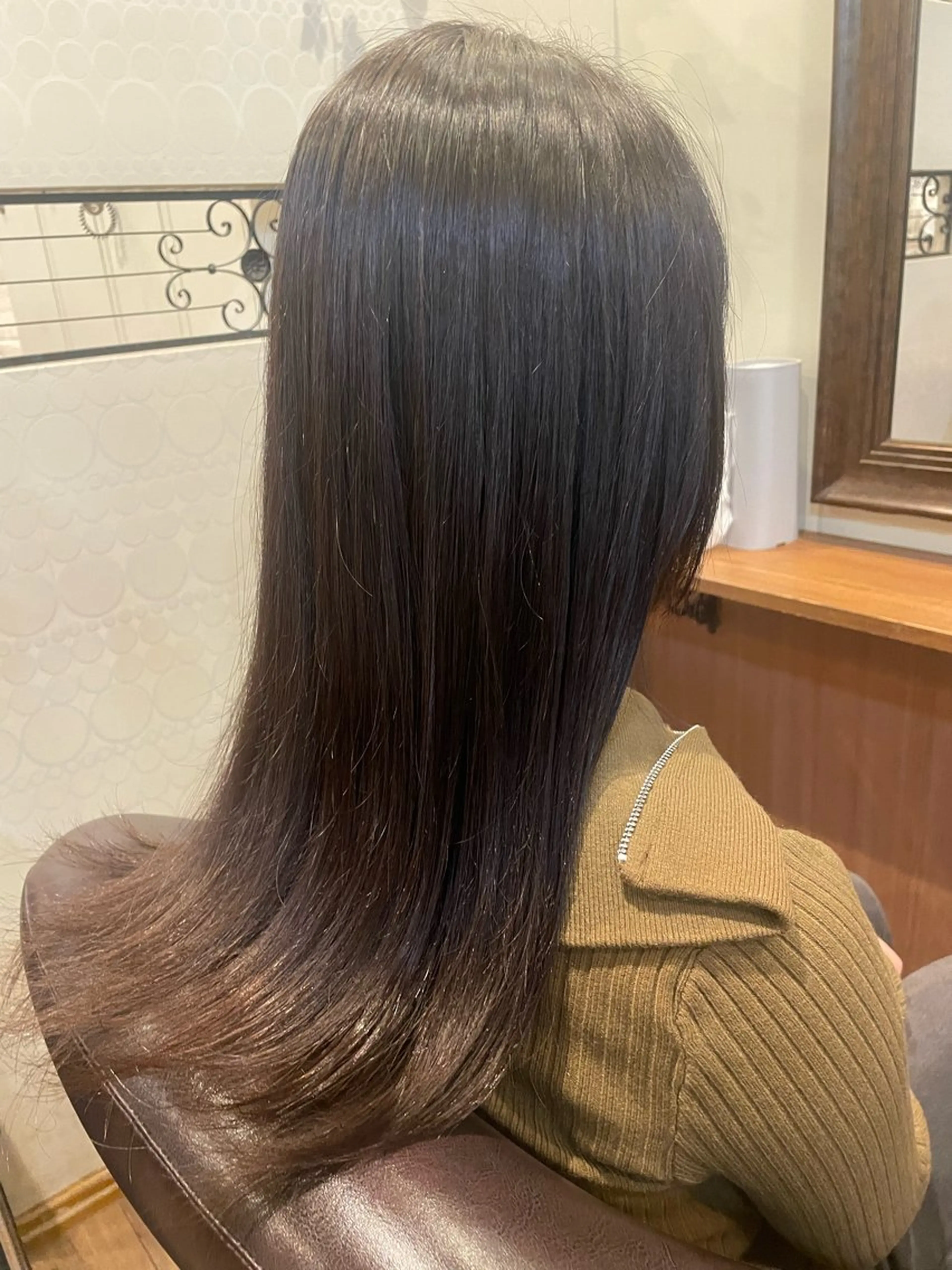 ロング 縮毛矯正 ユニカバイミリー MISAKI🫧のヘアスタイル