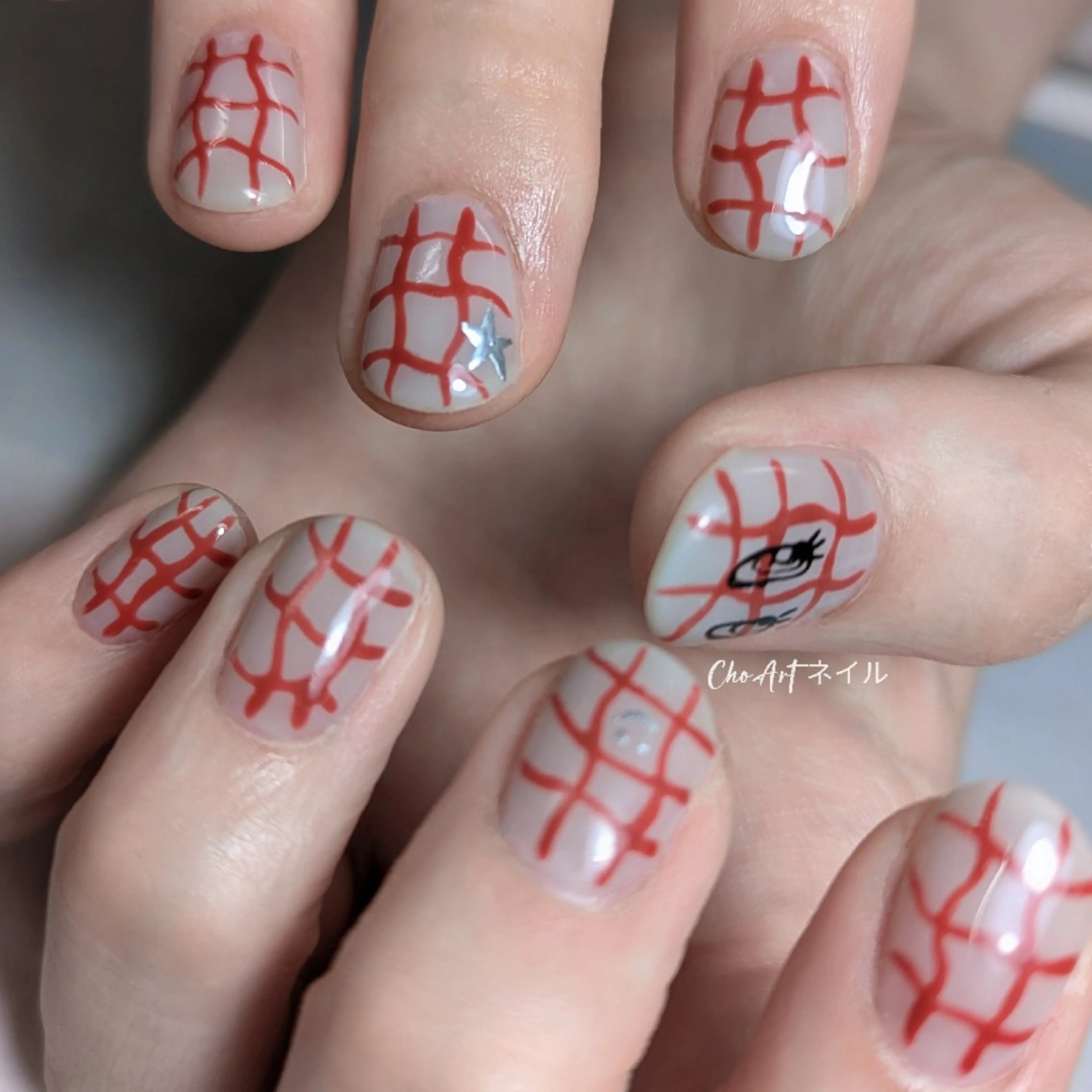 ネイル アートネイル ジェルネイル 持ち込み ニュアンスネイル シルバー Cho Artネイル所属・Cho Art ネイルのネイルデザイン