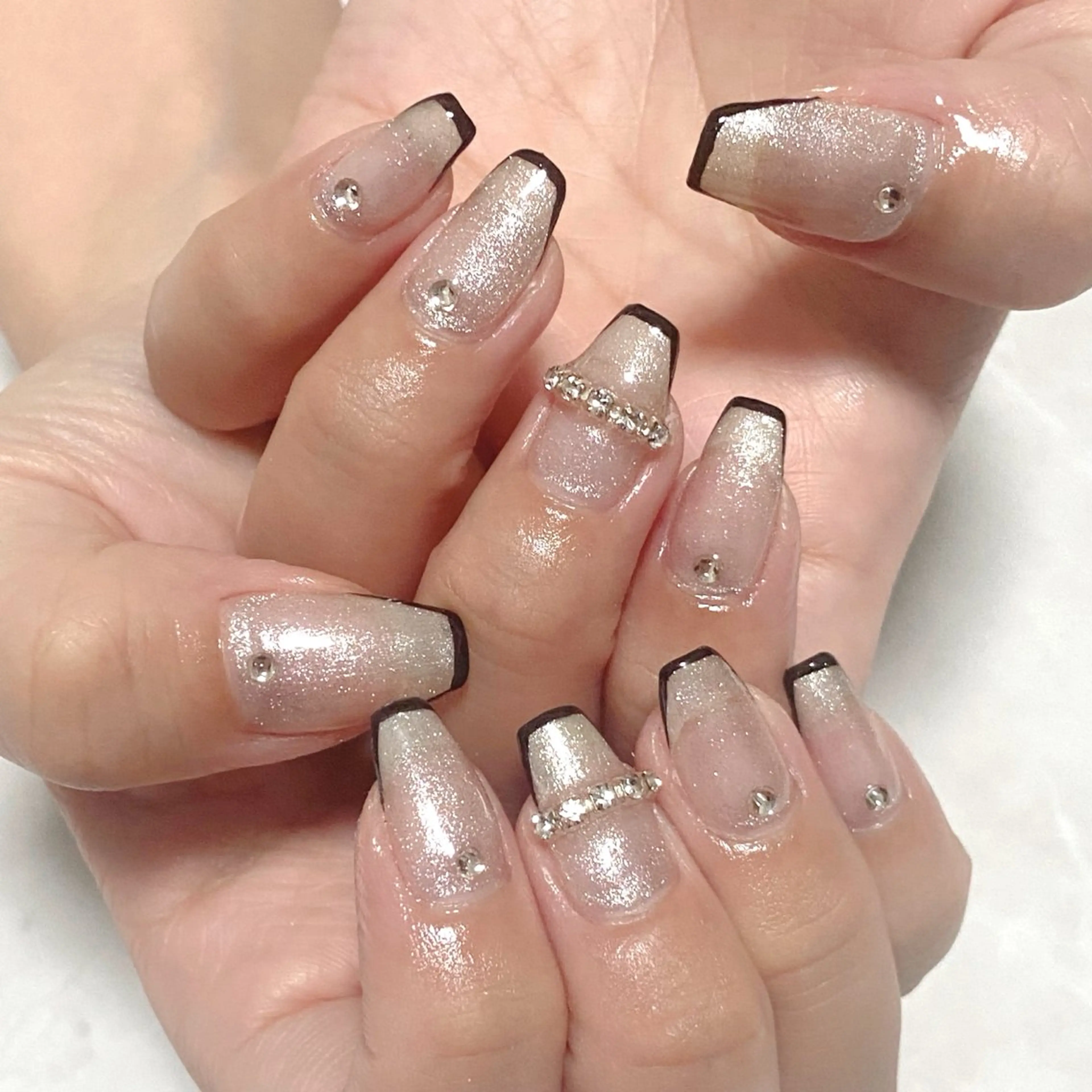 ネイル フレンチネイル マグネットネイル ハンドネイル nail salon MARuのネイルデザイン