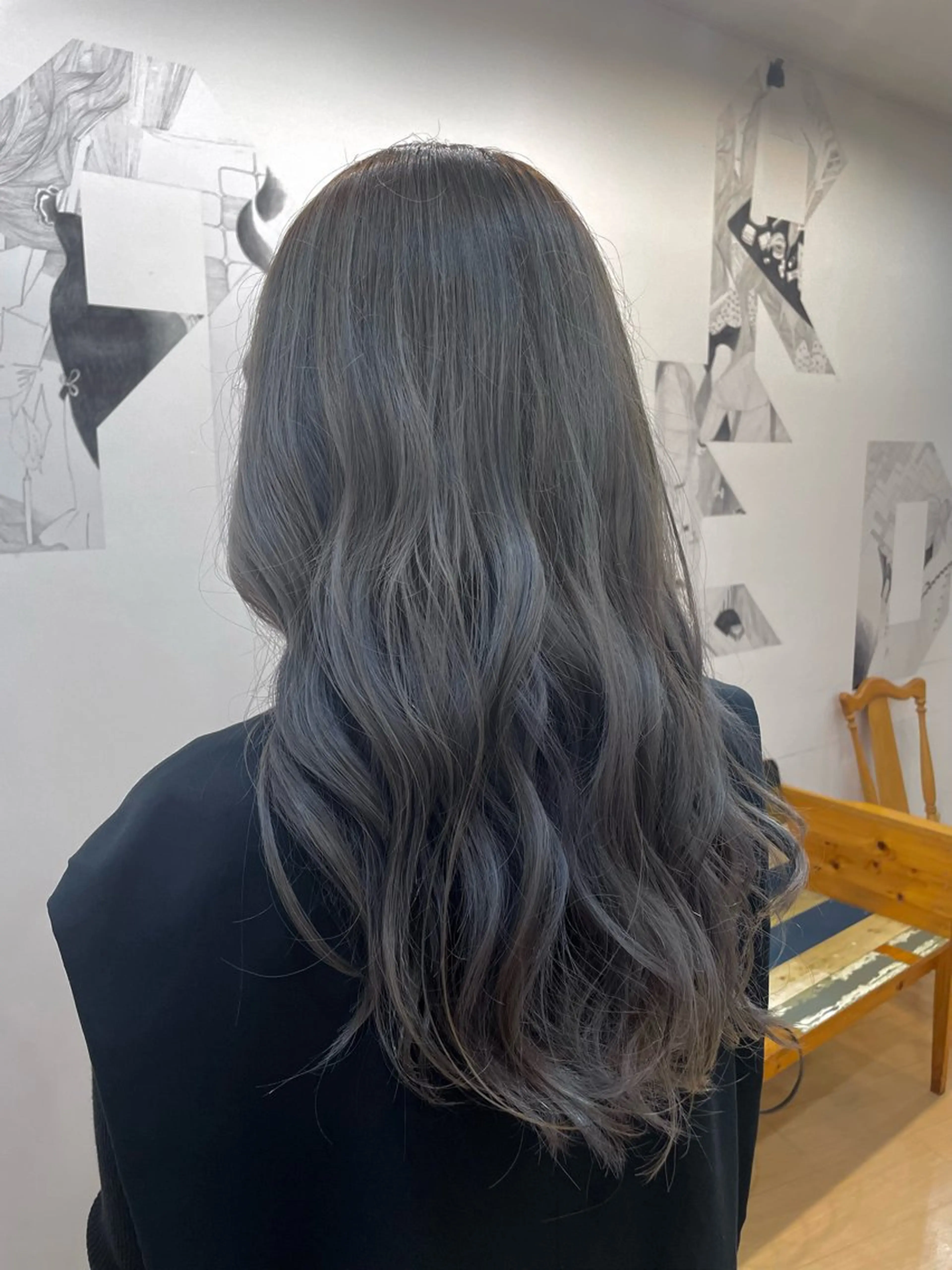 ロング アッシュ アッシュグレー カット ヘアカラー 長町/酸性ストレート /曲がる縮毛矯正のヘアスタイル