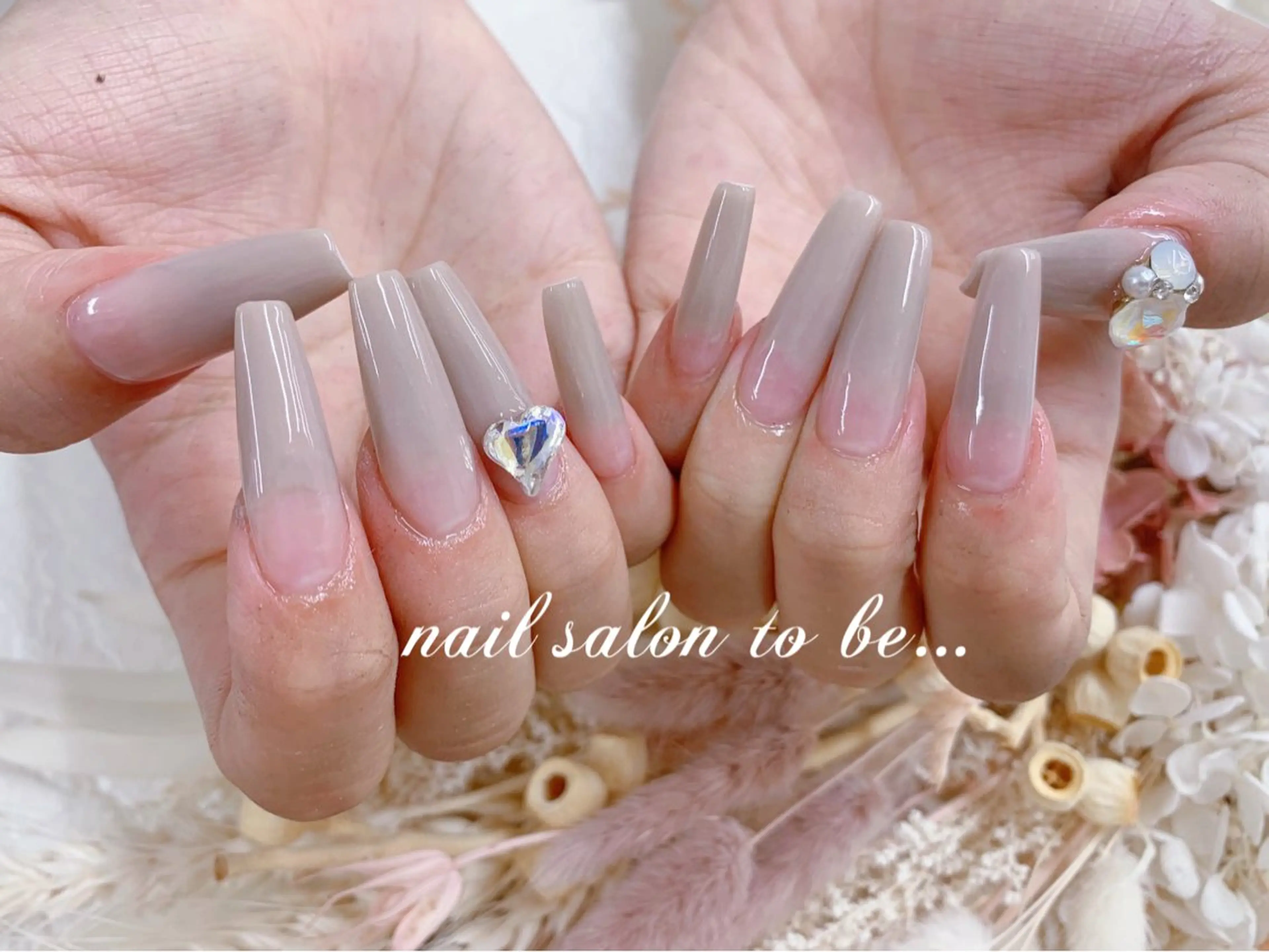ネイル ハンドネイル ハンドケア Nail Salon To Beのネイルデザイン