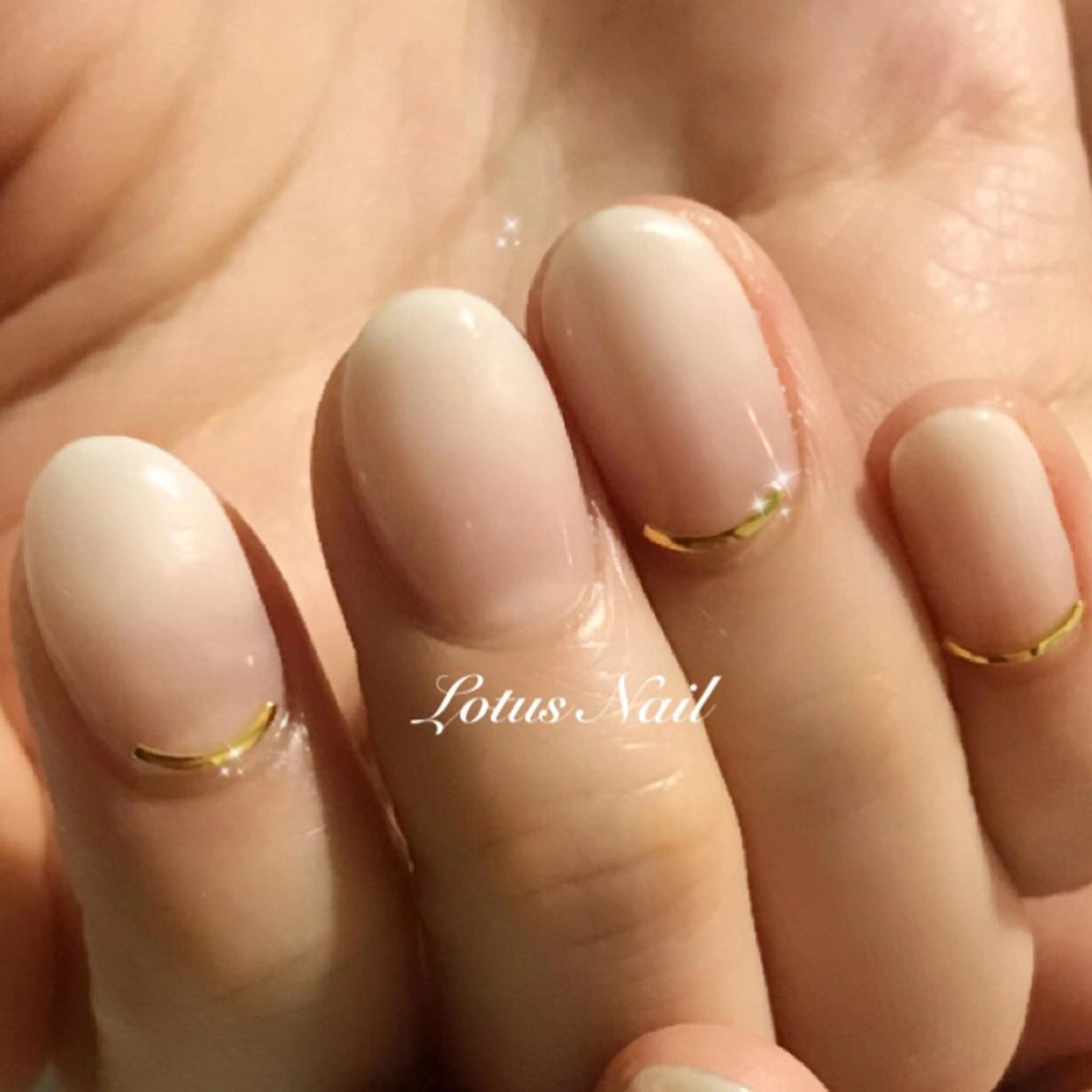ネイル ハンドネイル Lotus Nailのネイルデザイン