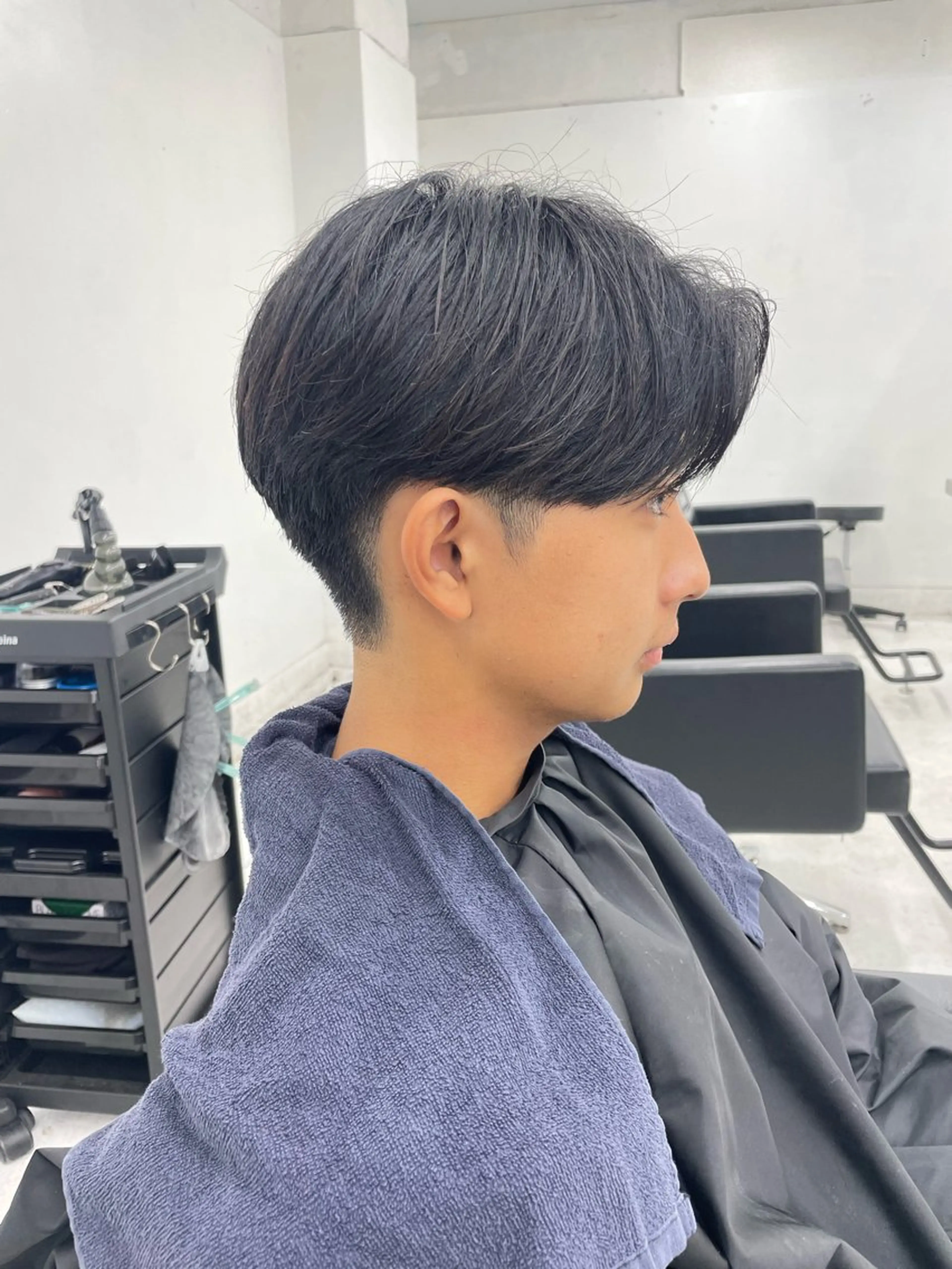 ミディアム メンズ センターパート カット 【柏メンズパーマ職人 】店長　KAZUMAのヘアスタイル