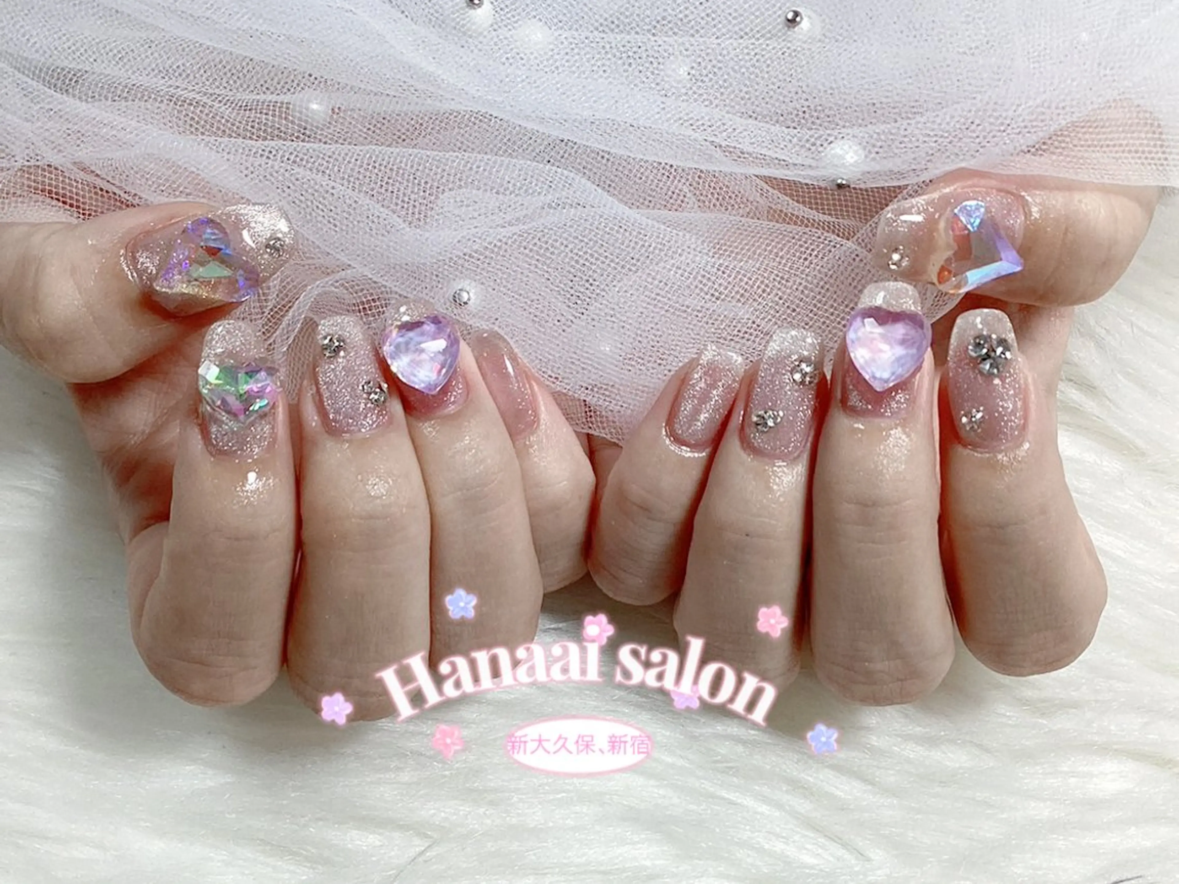 ミディアム Hanaai Salon新大久保店のネイルデザイン