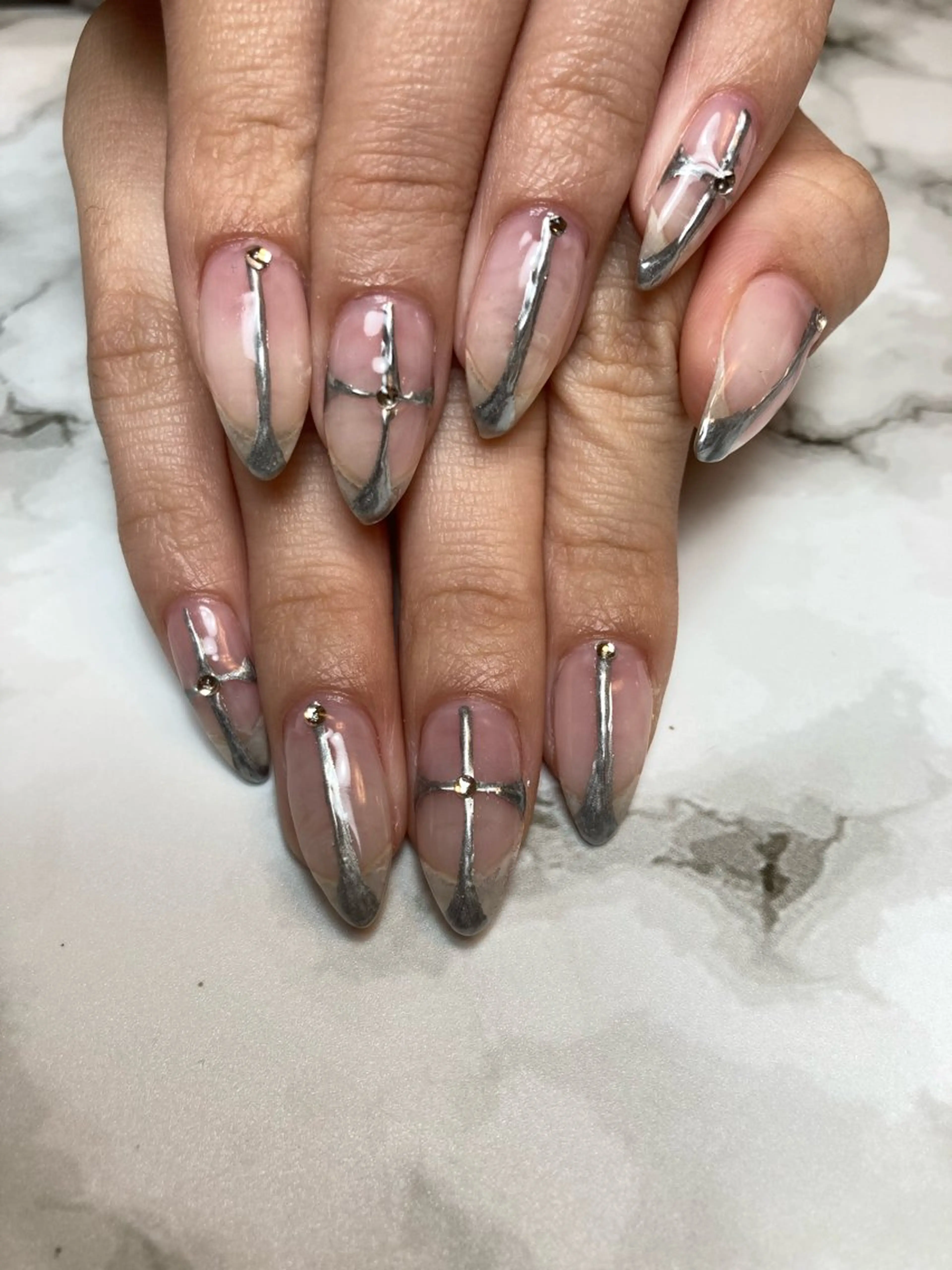 ミディアム ハンドネイル フットネイル et.nail所属・et. nailのネイルデザイン