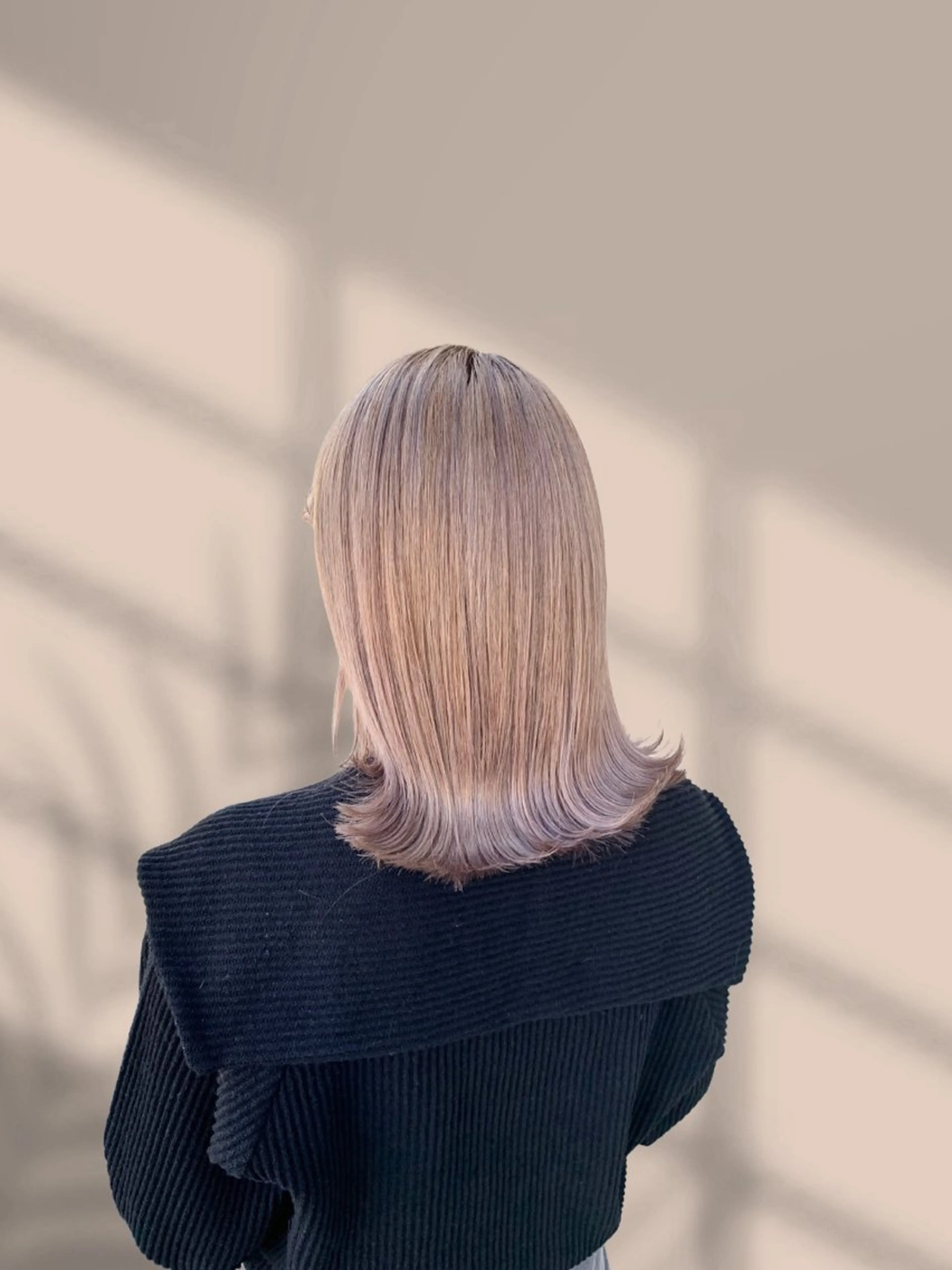 セミロング ヘアカラー トリートメント ヘアセット くすみミルクティー/ ブラウン🪡TOWAのヘアスタイル