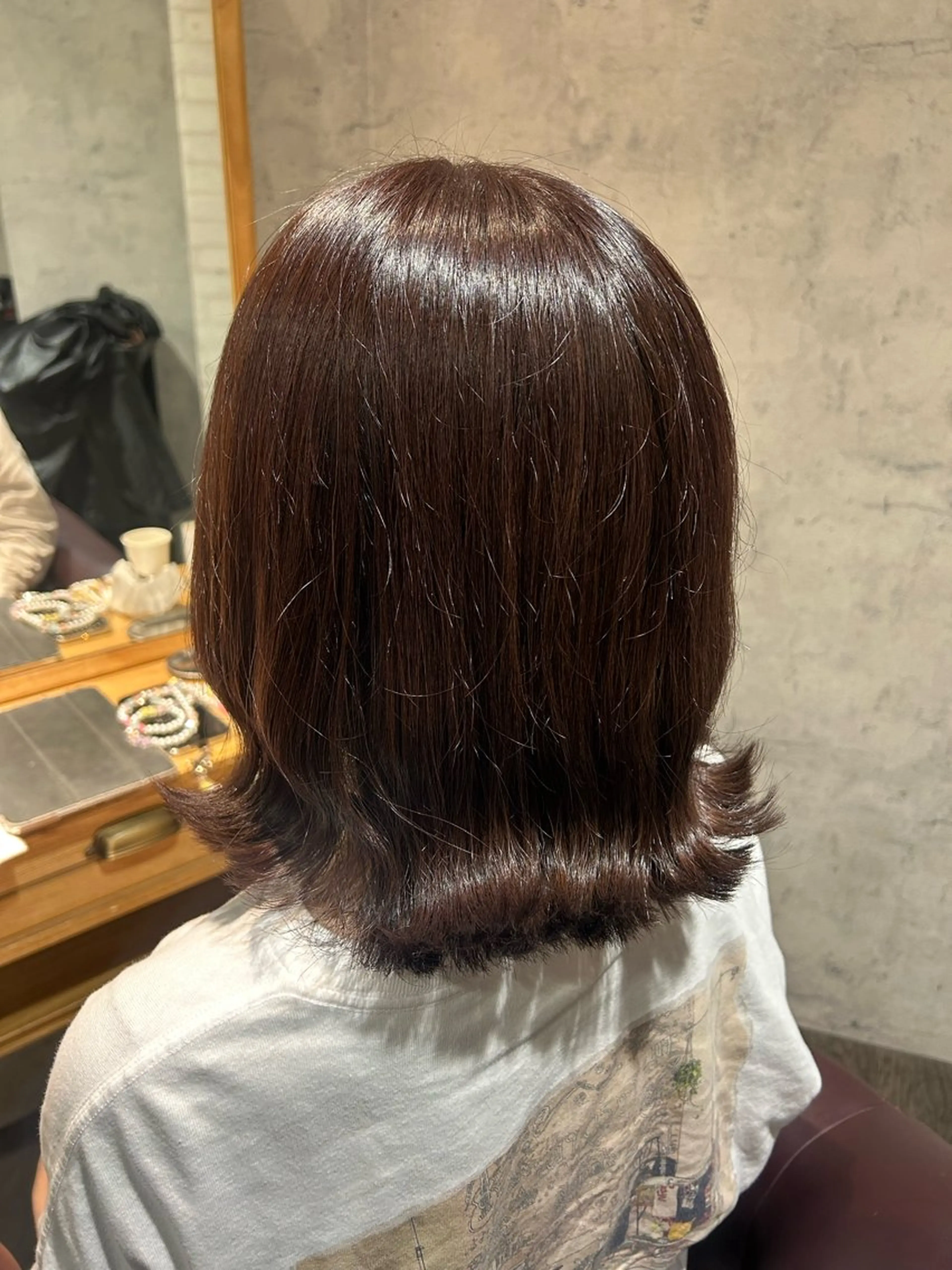ミディアム カラー ブラウンカラー ラベンダーカラー ラベンダーブラウン ボブ 外ハネヘア カット ヘアカラー トリートメント パーソナルカラー 診断🍀マリンのヘアスタイル