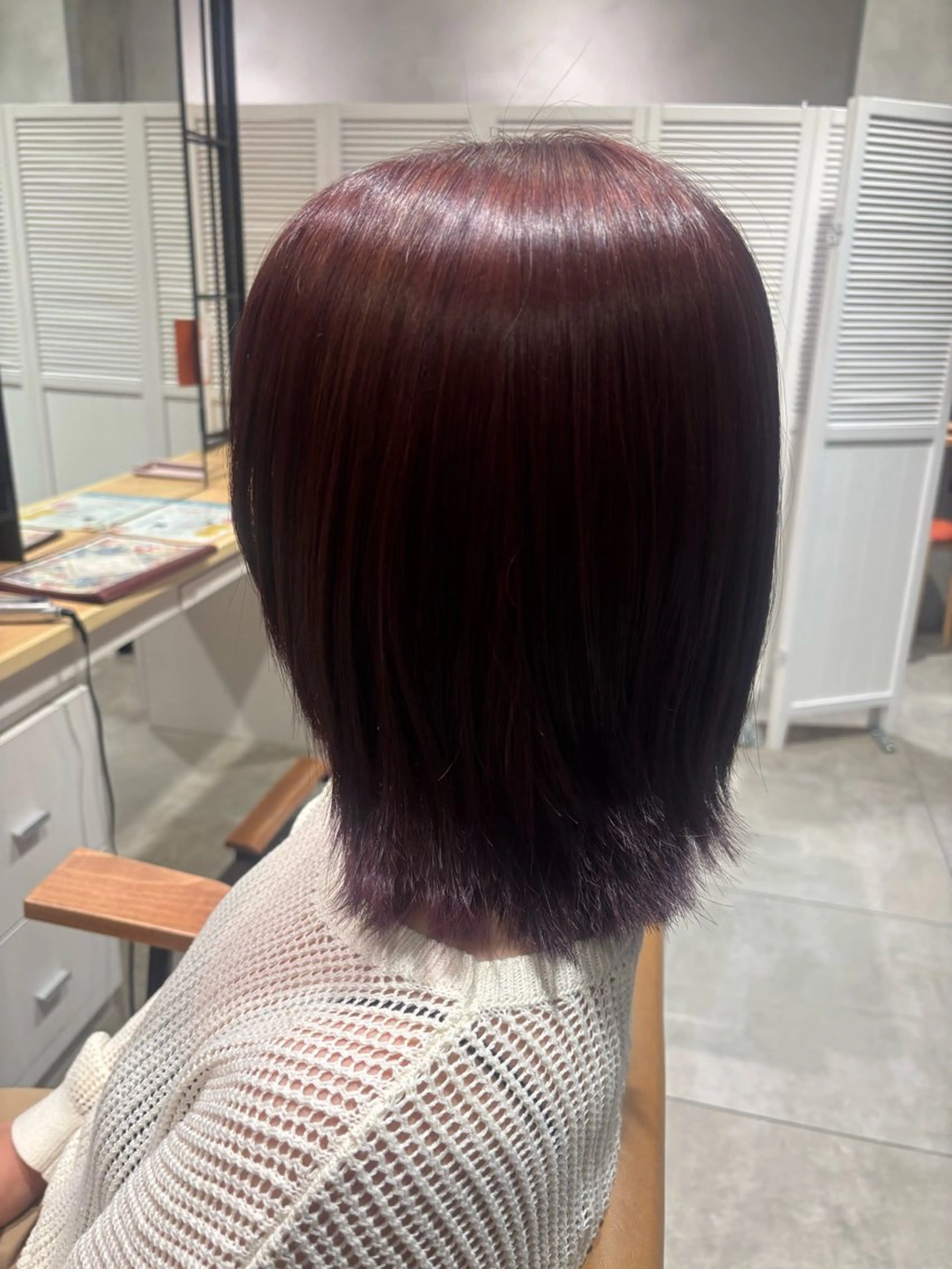 ミディアム カラー 山口 瑞穂のヘアスタイル