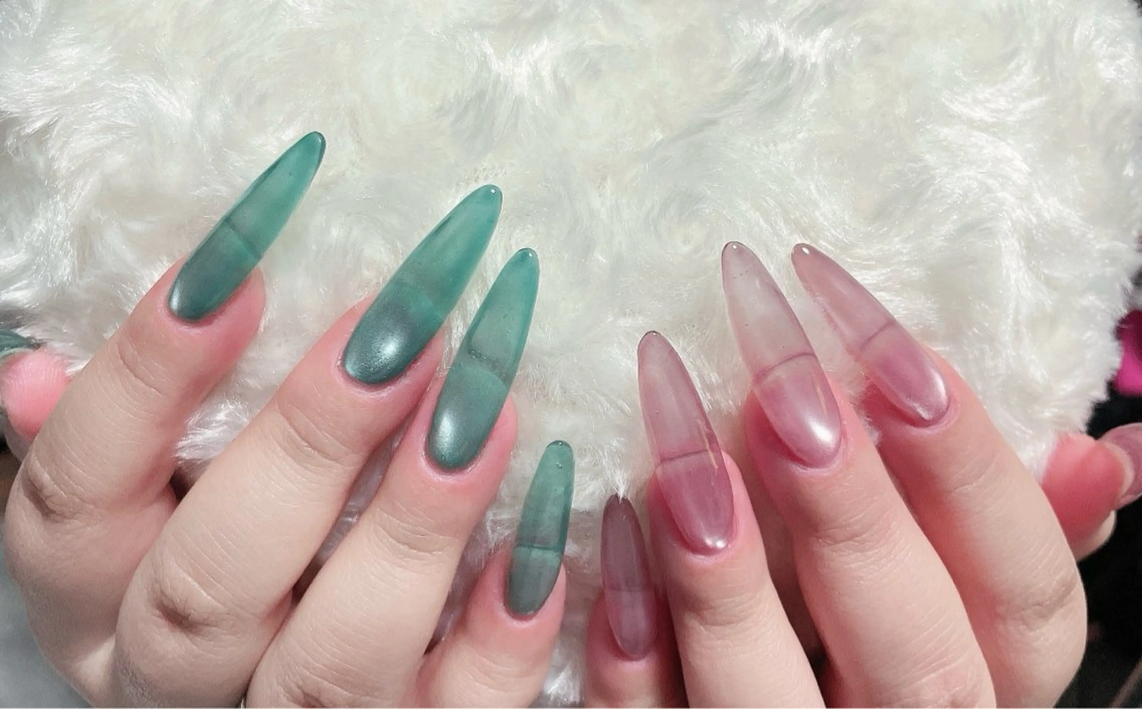 ネイル ロングネイル マグネットネイル スカルプネイル 小野 優海のネイルデザイン