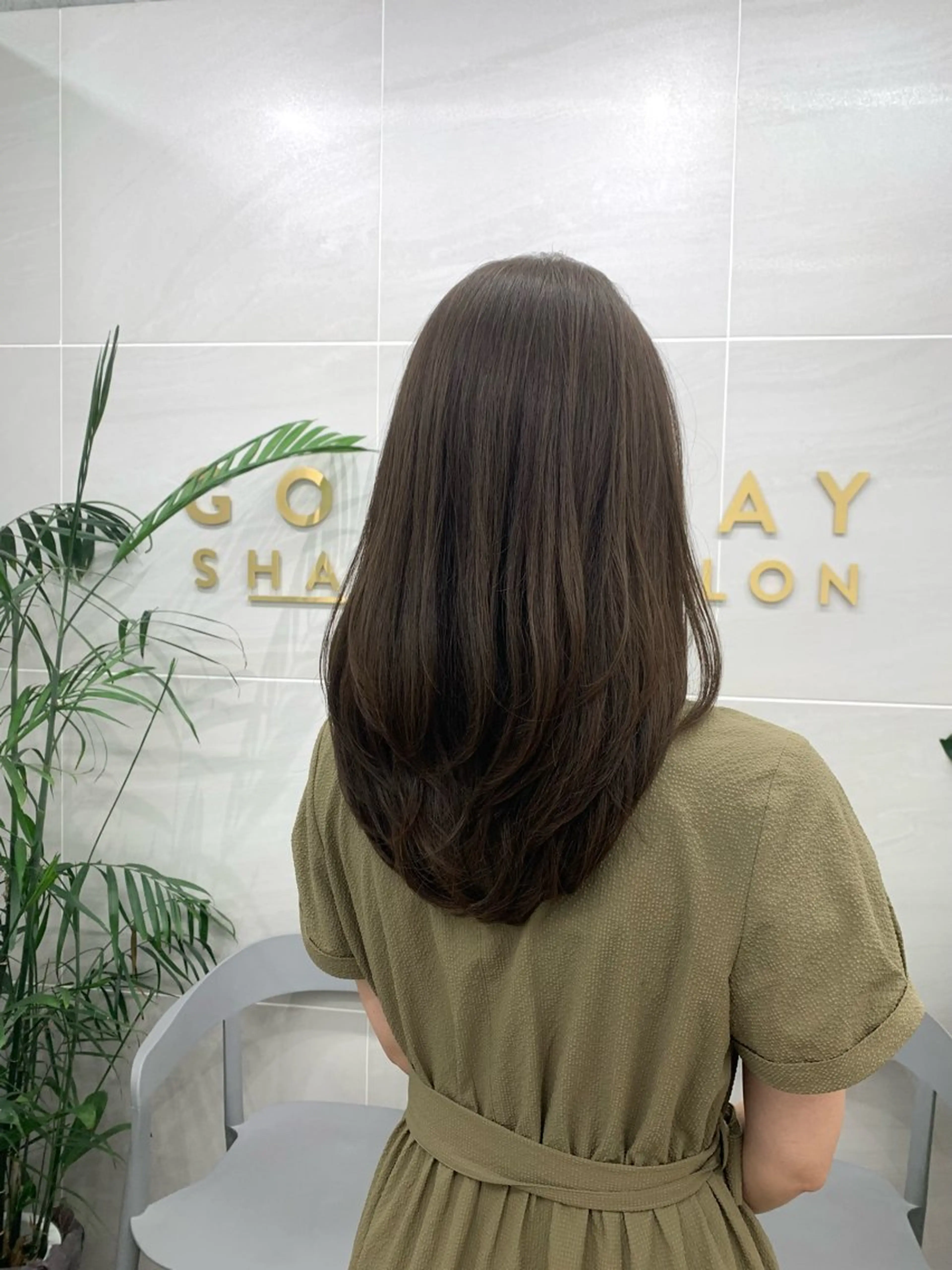 セミロング カラー レイヤーカット カット ヘアカラー ヘッドスパ 本格ヘッドスパ🌿 ×ヘア　佐藤のヘアスタイル