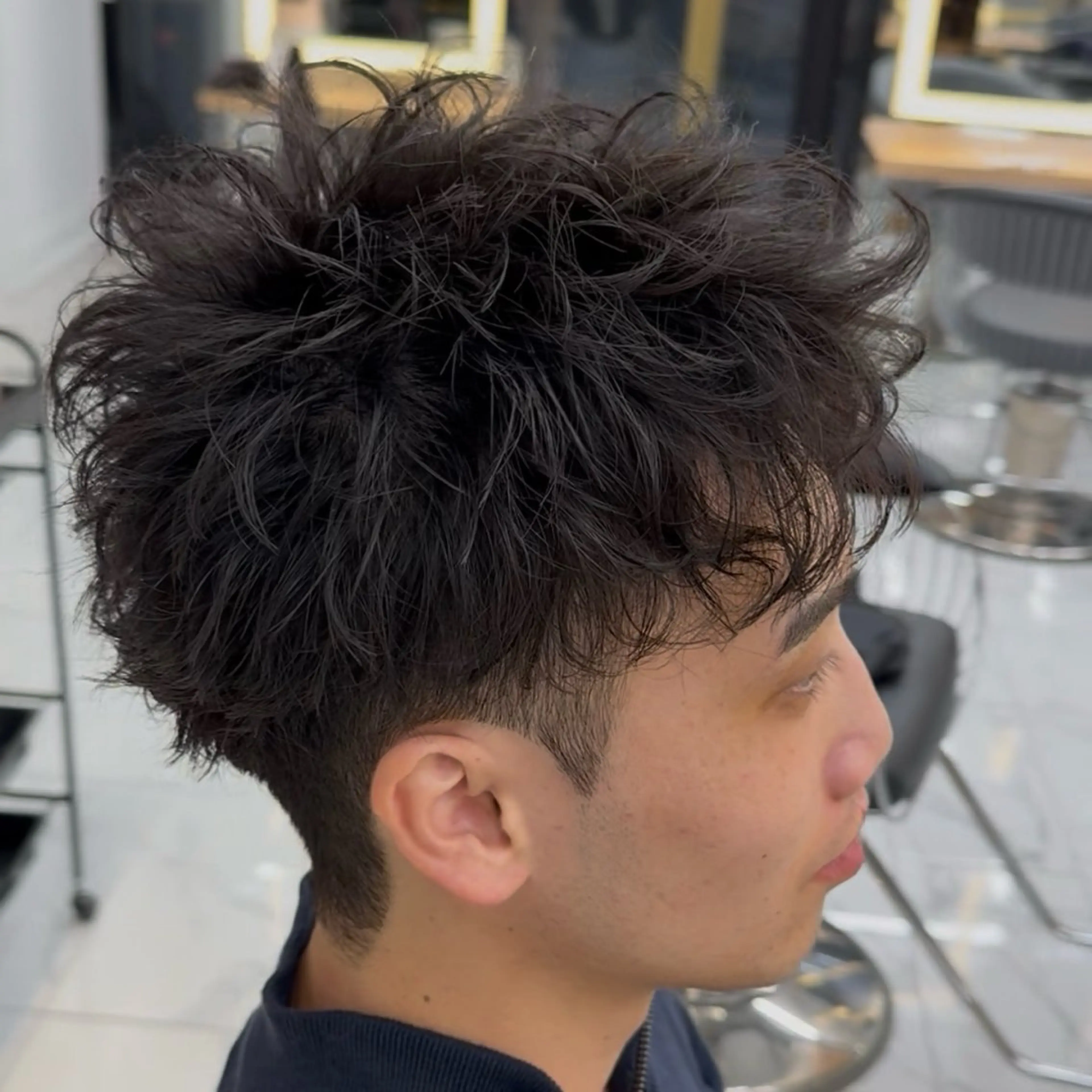 パーマ メンズ フェザーパーマ カルマパーマ メンズパーマ スペインカール スパイキーショート カット パーマ 渋谷メンズパーマ🌀 大人ヘア/くりのヘアスタイル