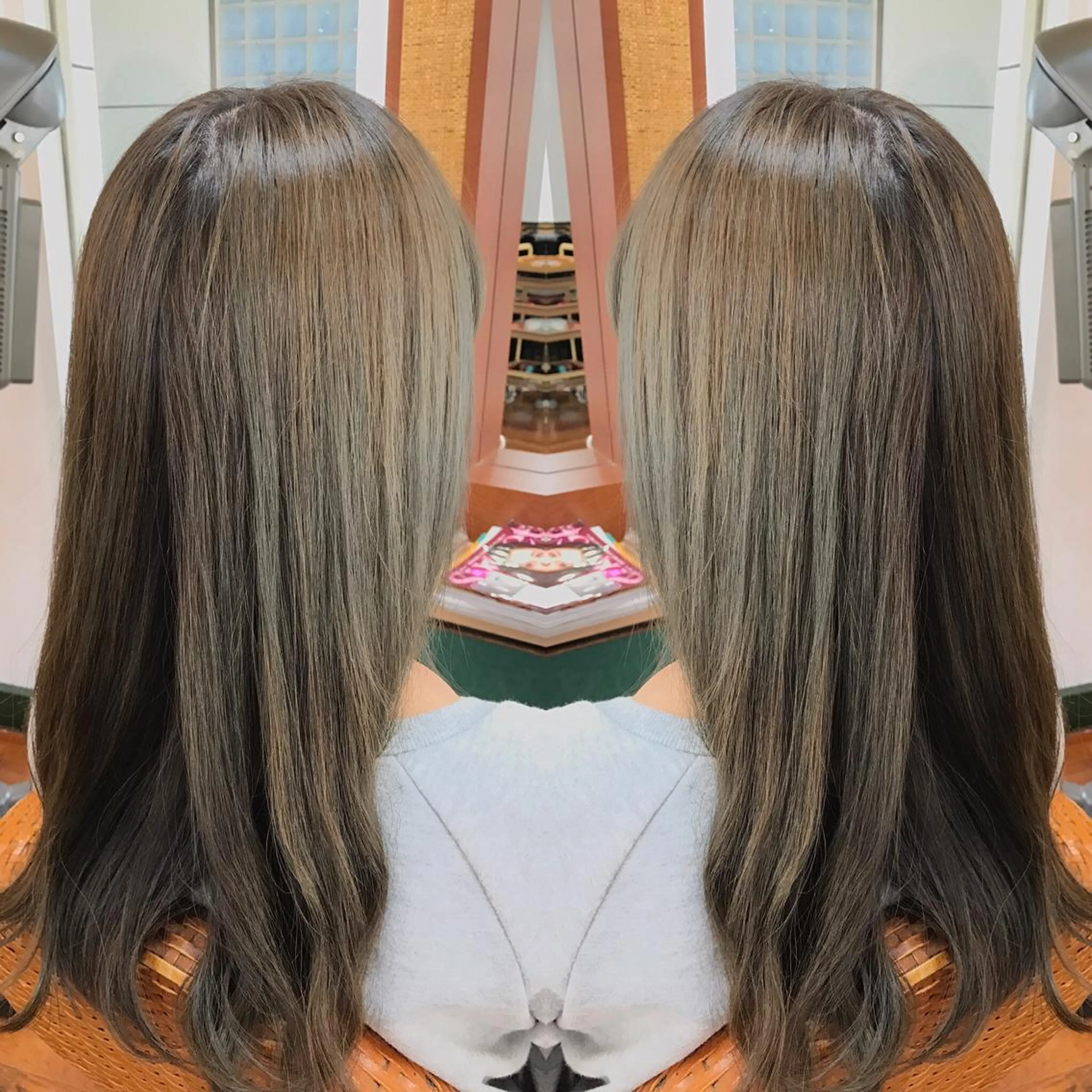 セミロング カラー PANOLA所属・加藤 理沙のヘアスタイル
