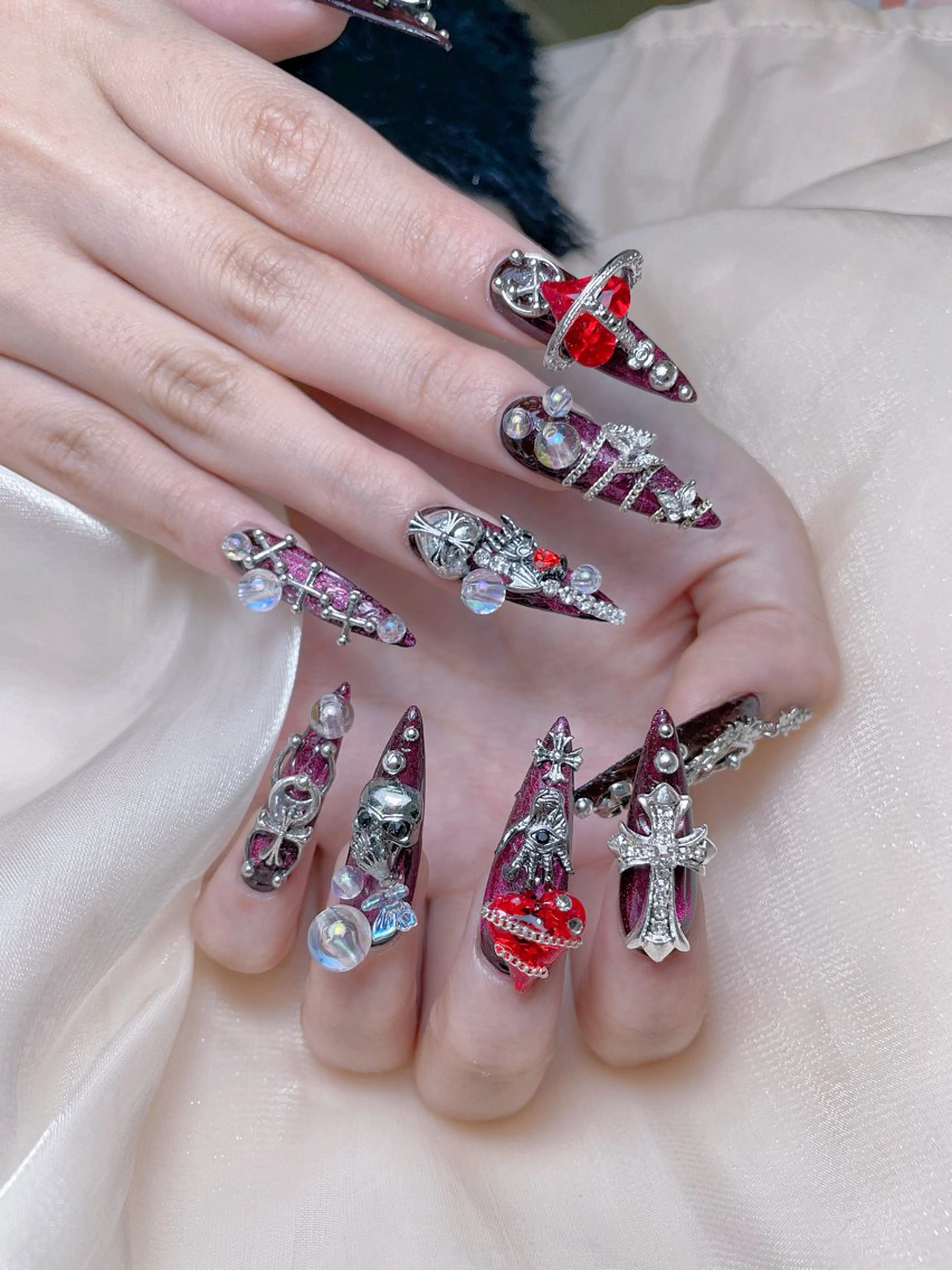 ネイル クリアネイル キラキラネイル 韓国ネイル マグネットネイル スカルプネイル ハンドネイル NailPrincess所属・princess スカルプ専門店のネイルデザイン