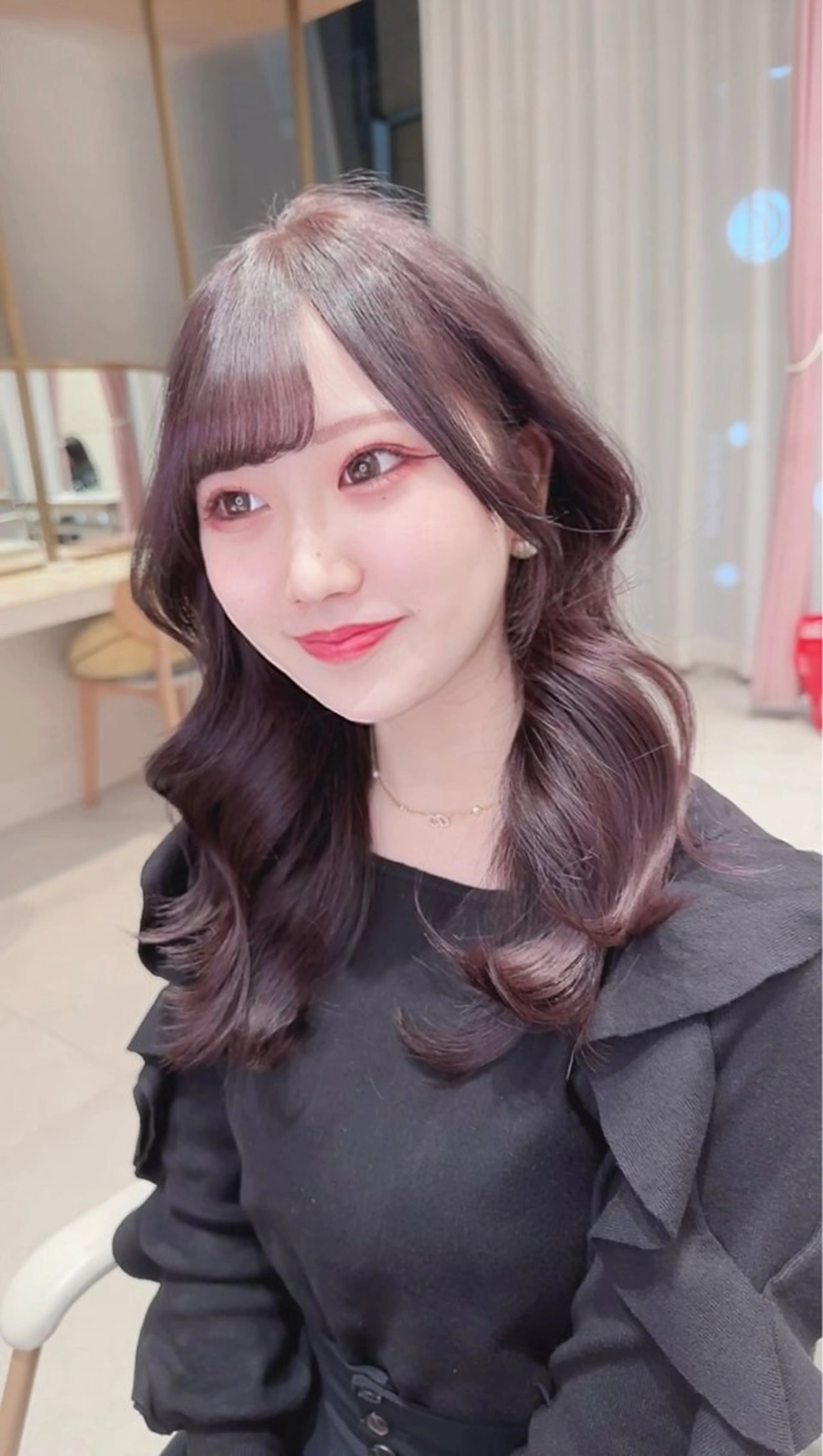 ミディアム カラー カット ヘアカラー トリートメント ヘッドスパ ヘアセット 韓国ヘア/レイヤー/ 巻き髪/りょーとのヘアスタイル