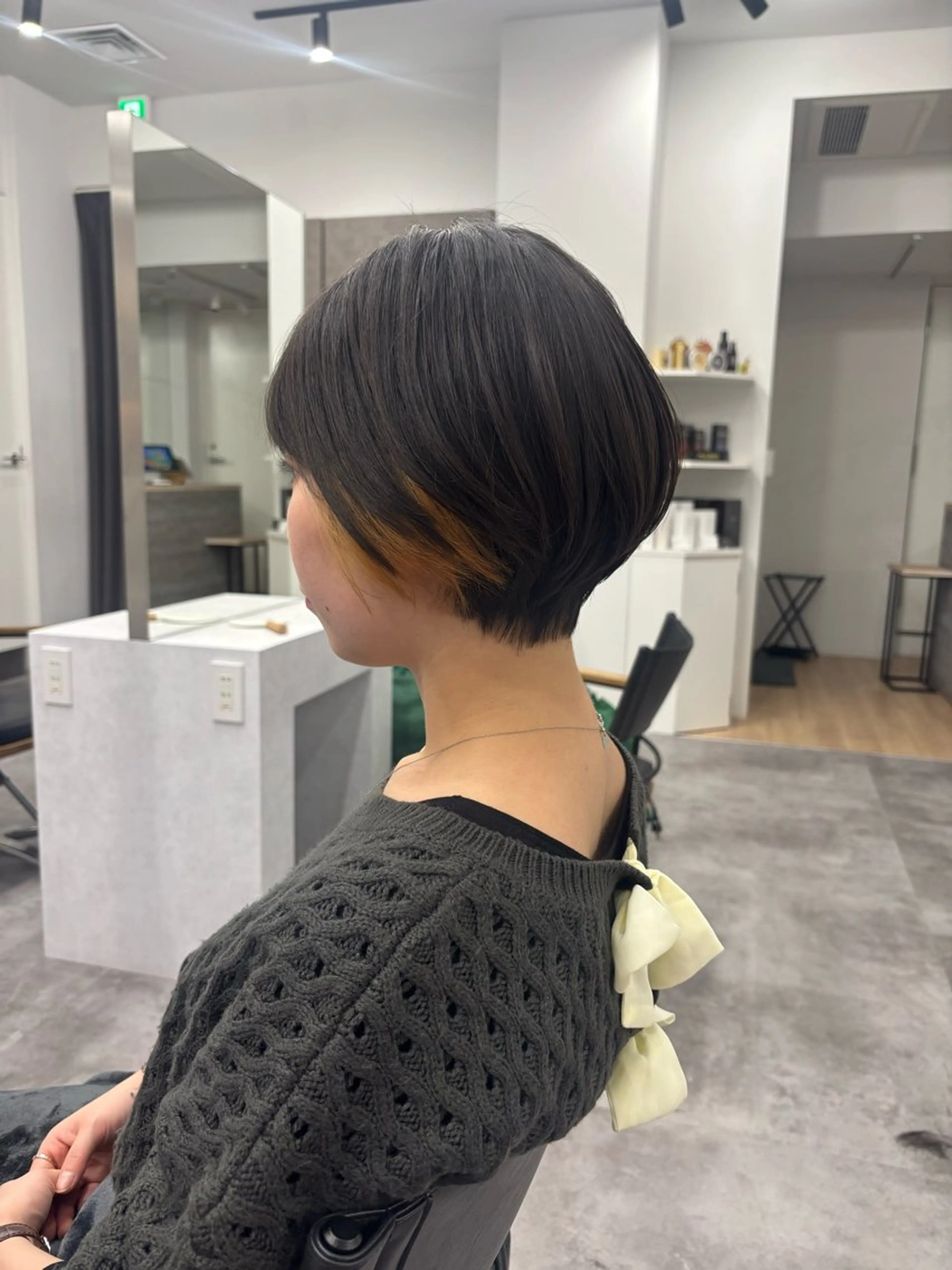 ショート カラー パーマ ヘアアレンジ マエダ アズミ🌱のヘアスタイル