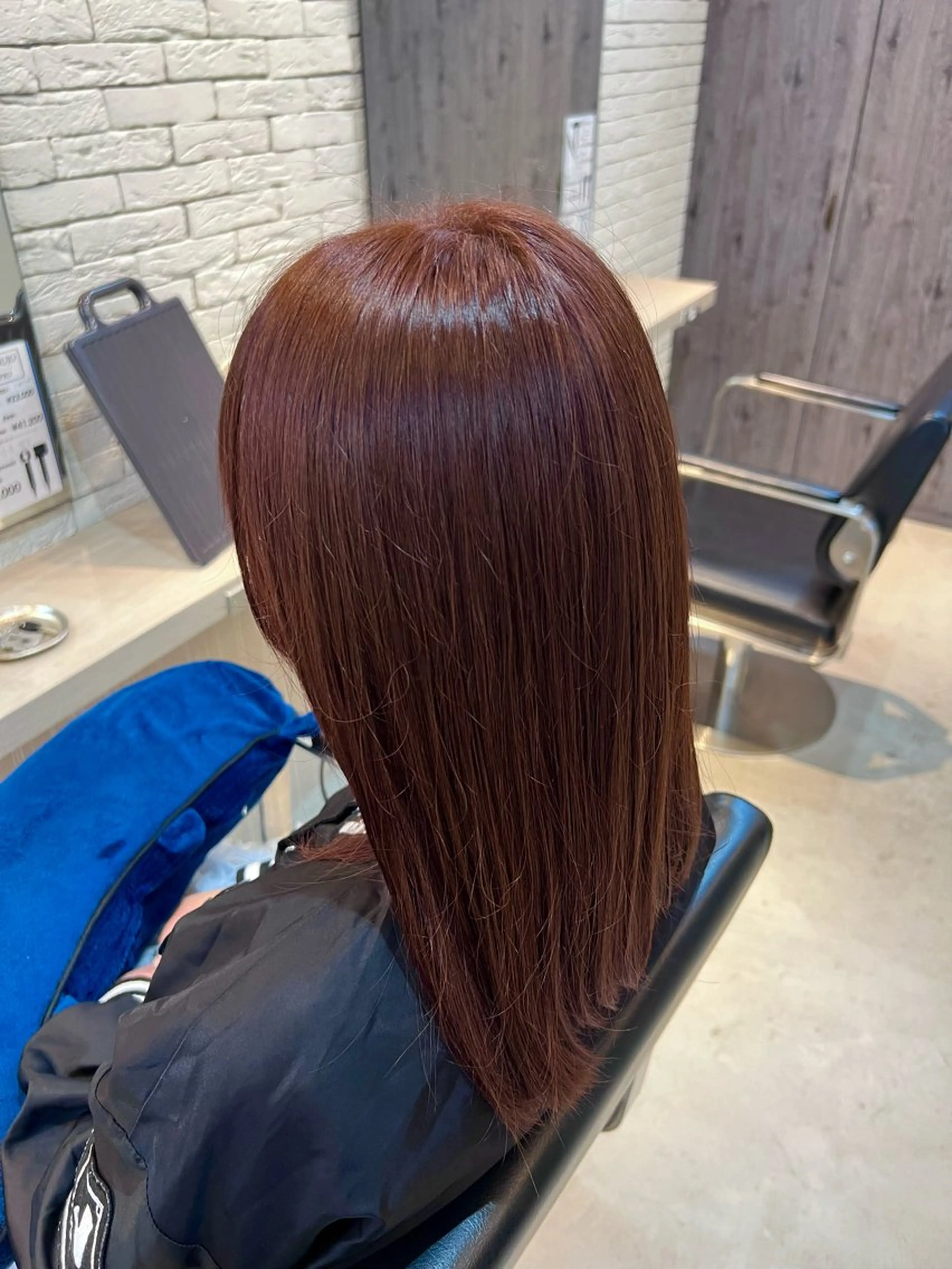 セミロング カラー ブリーチ ブラウンカラー レッドカラー レッドブラウン 町田/透け感/透明感 Shibuのヘアスタイル
