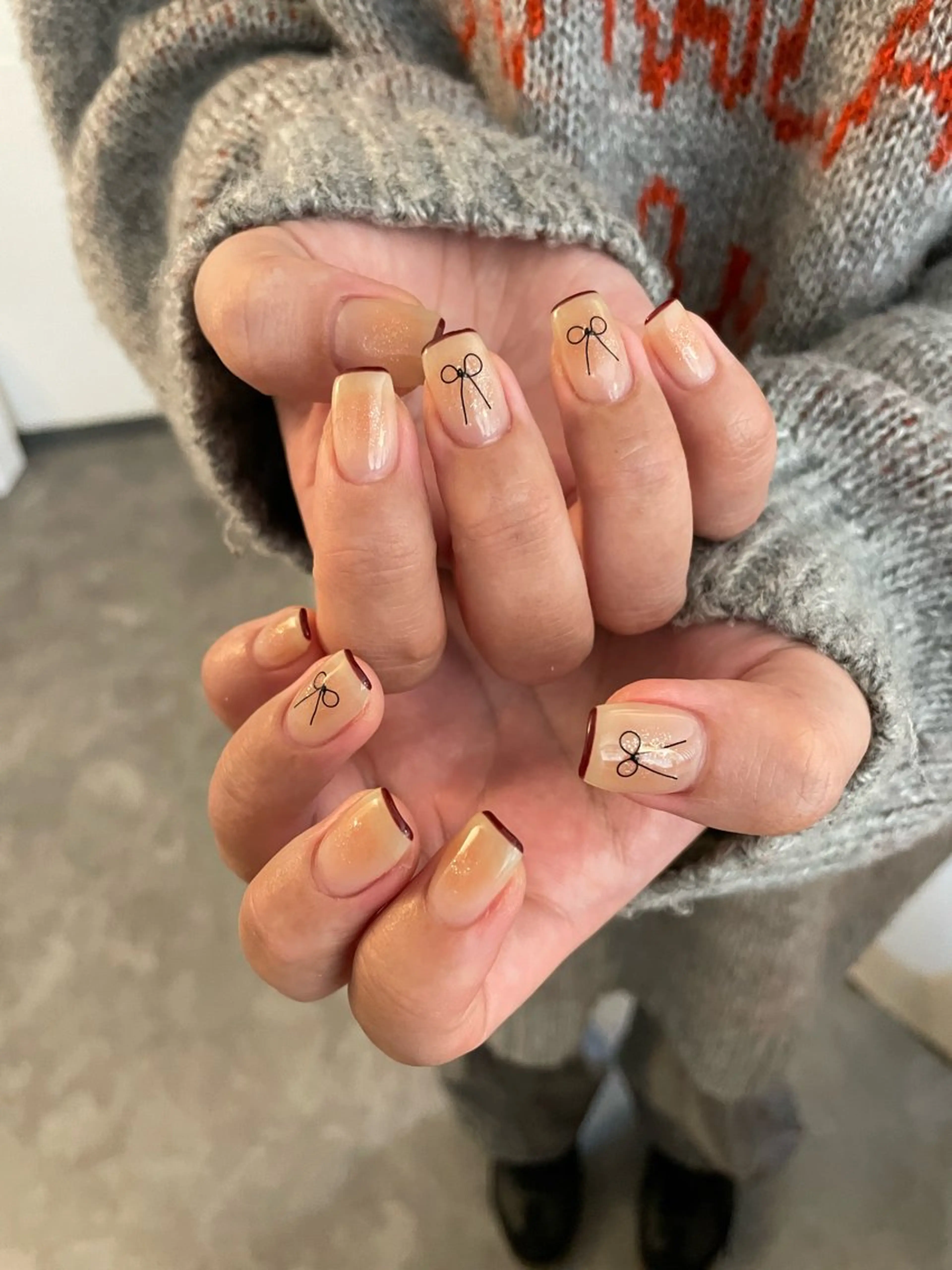 ネイル リボン ハンドネイル roof nailのネイルデザイン