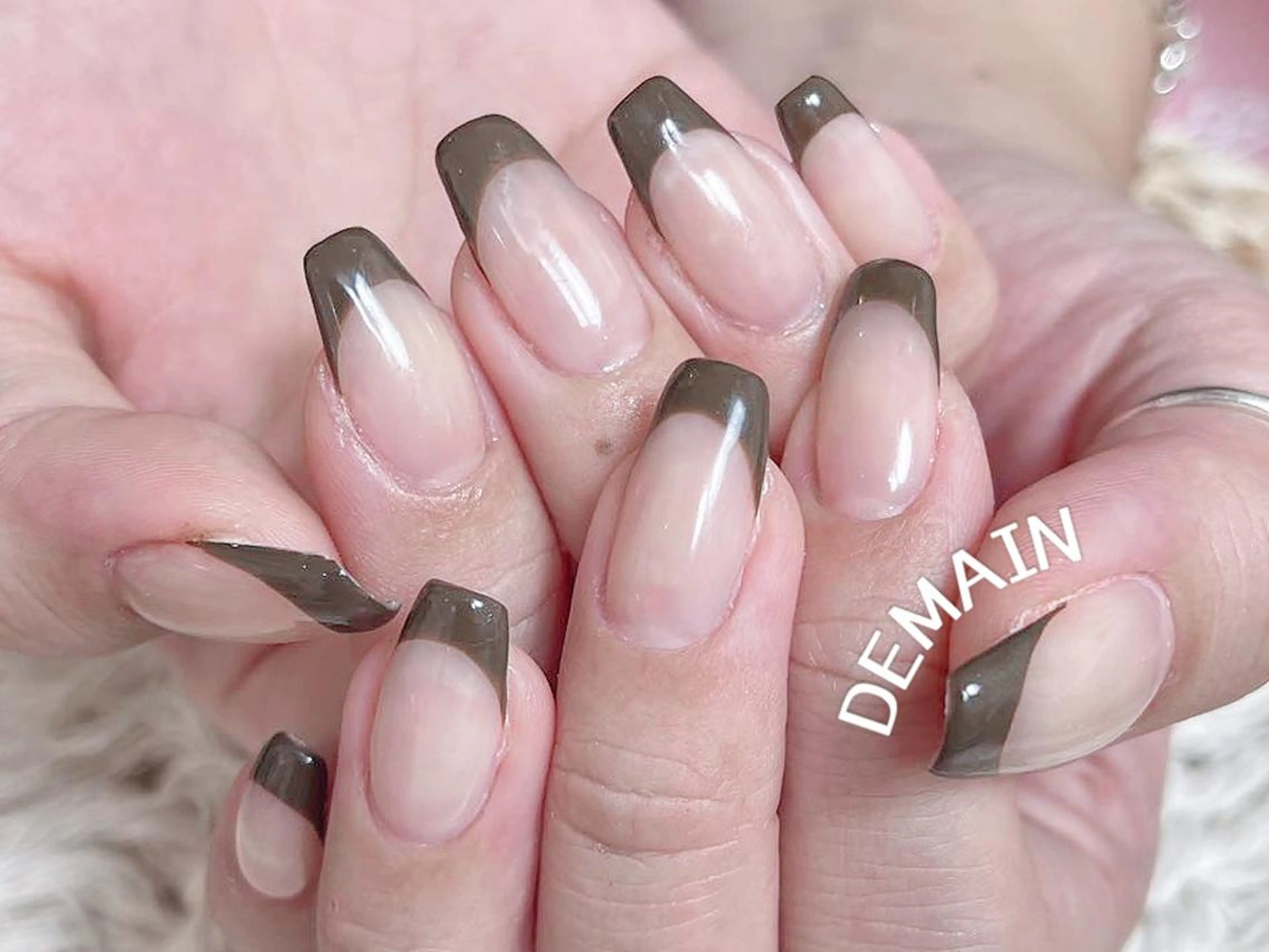 ネイル ハンドネイル ハンドケア DEMAIN- 🌹のネイルデザイン