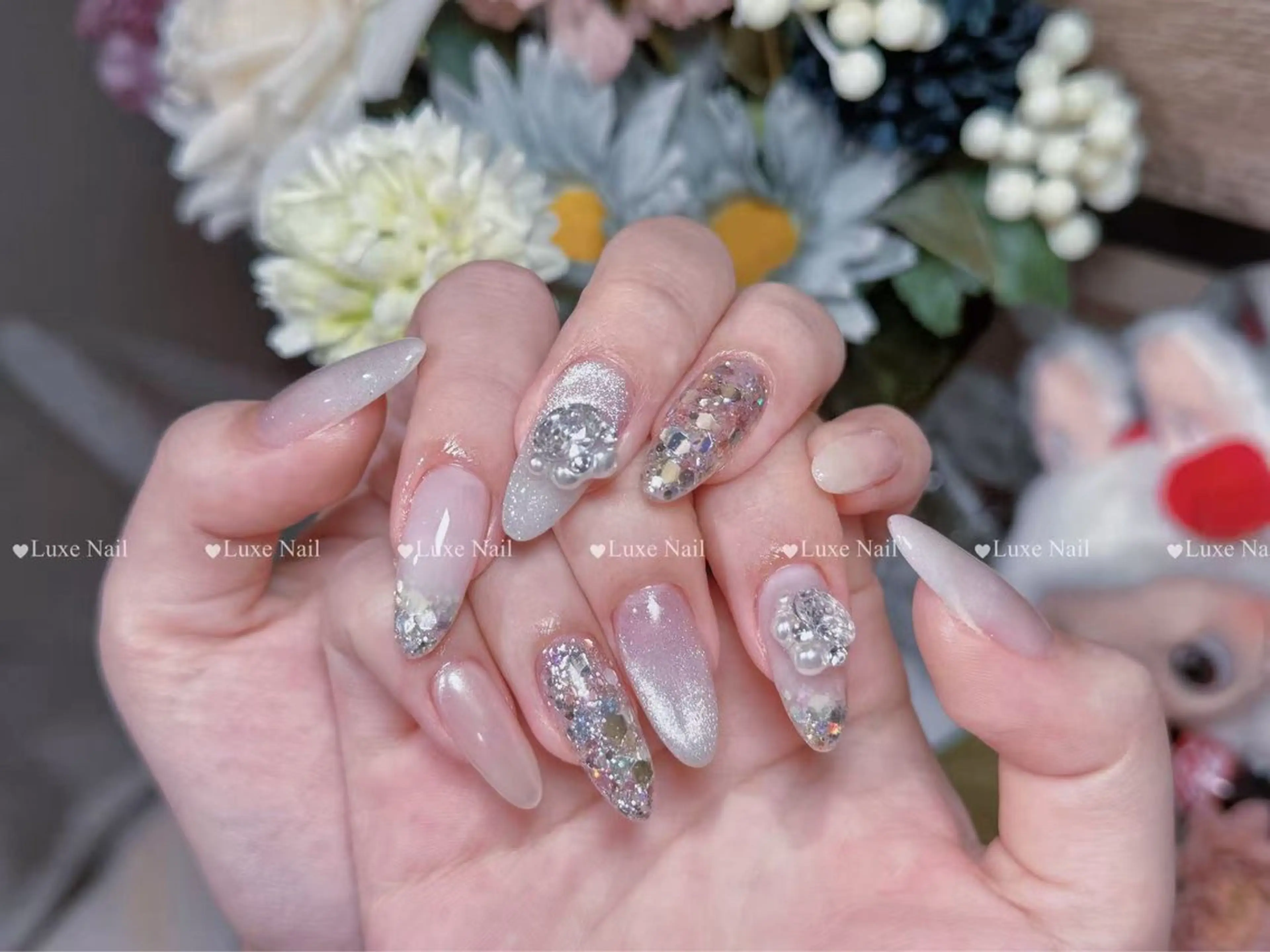 ネイル フラッシュネイル フットネイル フレンチネイル ジェルネイル ガラスフレンチ ハンドネイル Luxe Nail Salon（Mio）のネイルデザイン