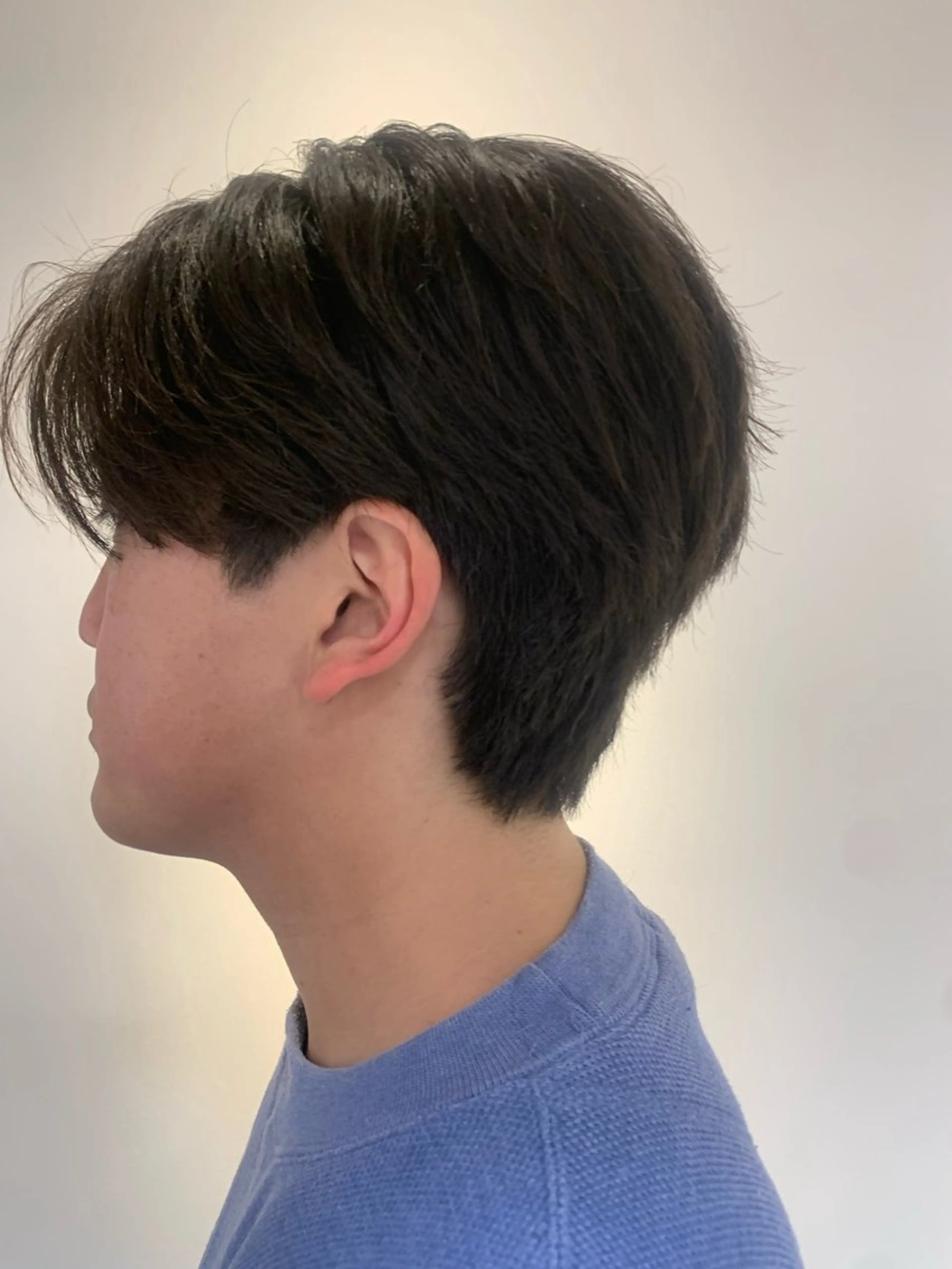 ショート メンズ センターパート 刈り上げ カット スカイレビュー所属・Yu /マッシュ/ スパイキーショートのヘアスタイル