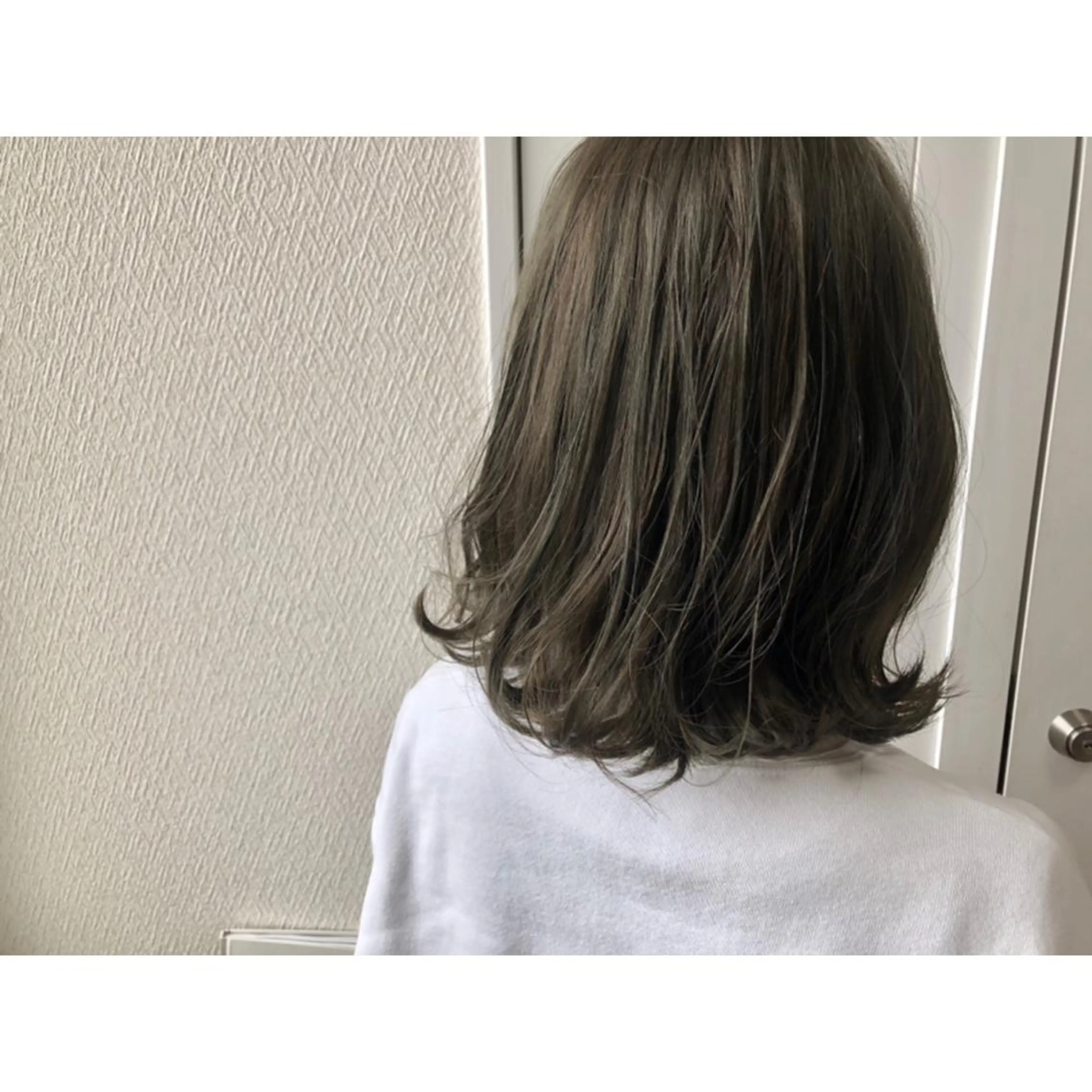 ミディアム カラー 透明感カラー グレージュ オリーブグレージュ オリーブグレー 江上拓郎/ショート /酸性ストレートのヘアスタイル