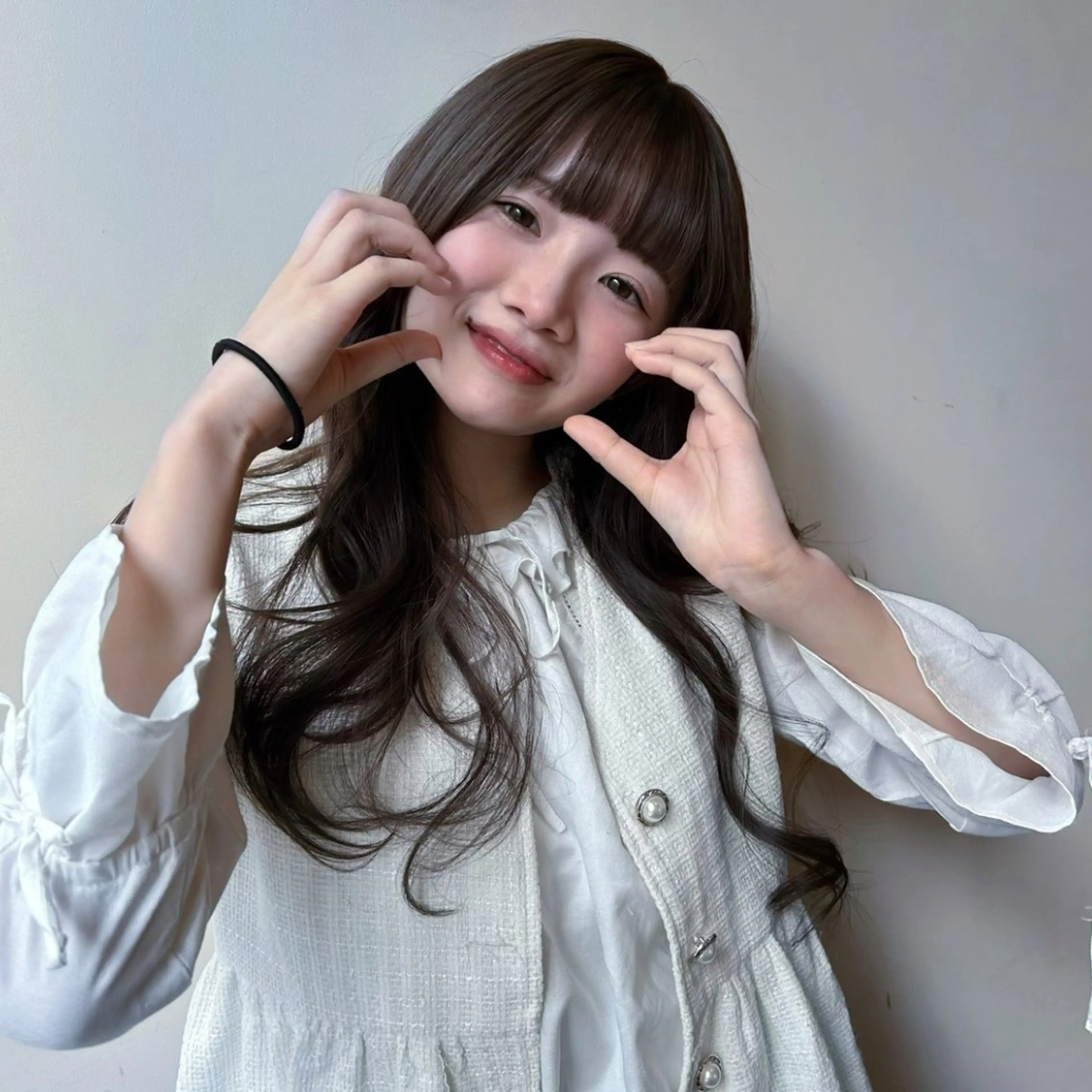 ロング カラー ロングレイヤー 韓国風ヘア レイヤーカット ロング カット ヘアカラー 海外風レイヤー💋 sanaのヘアスタイル