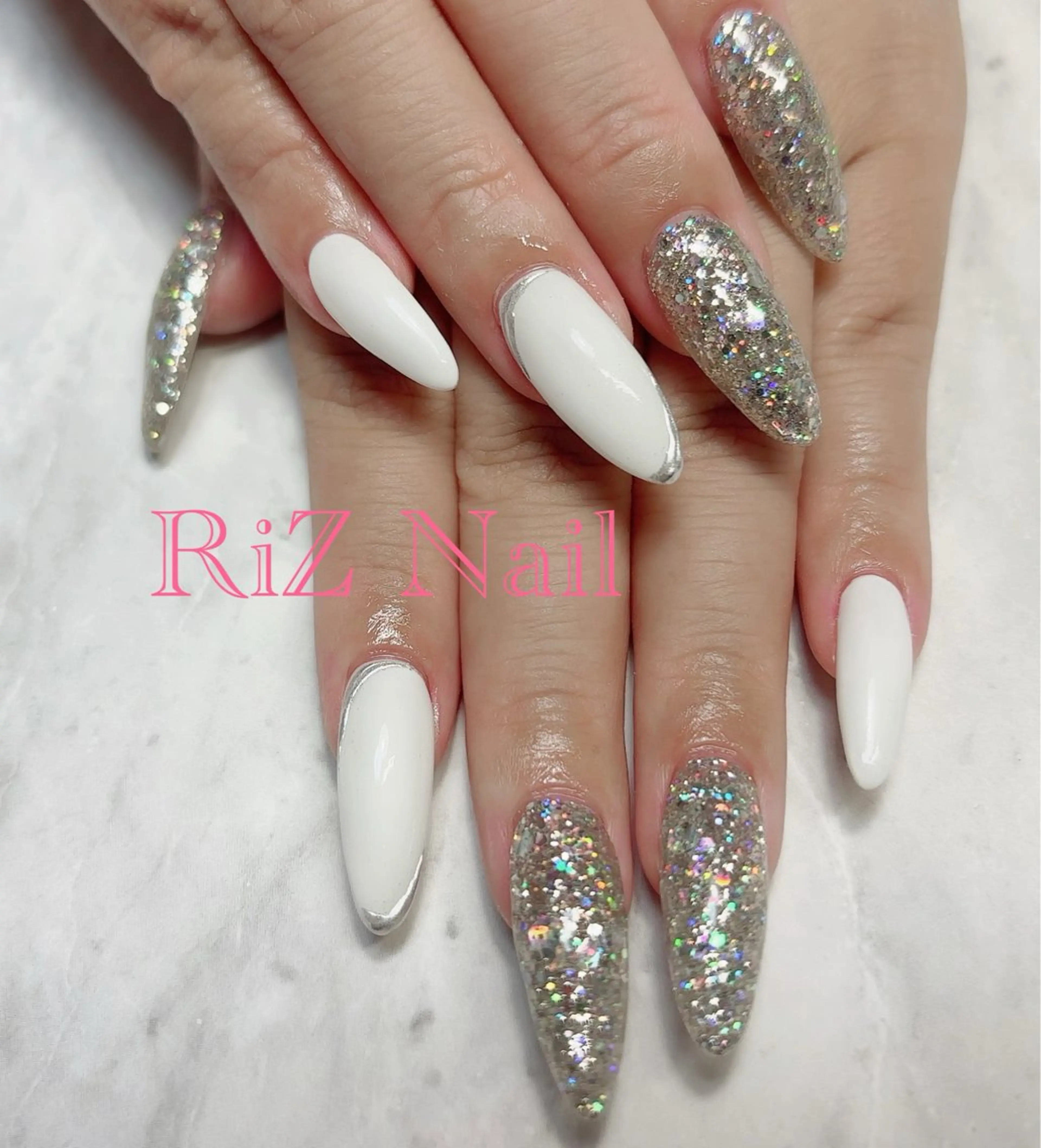 ネイル 長さ出し RiZ nail salonのネイルデザイン