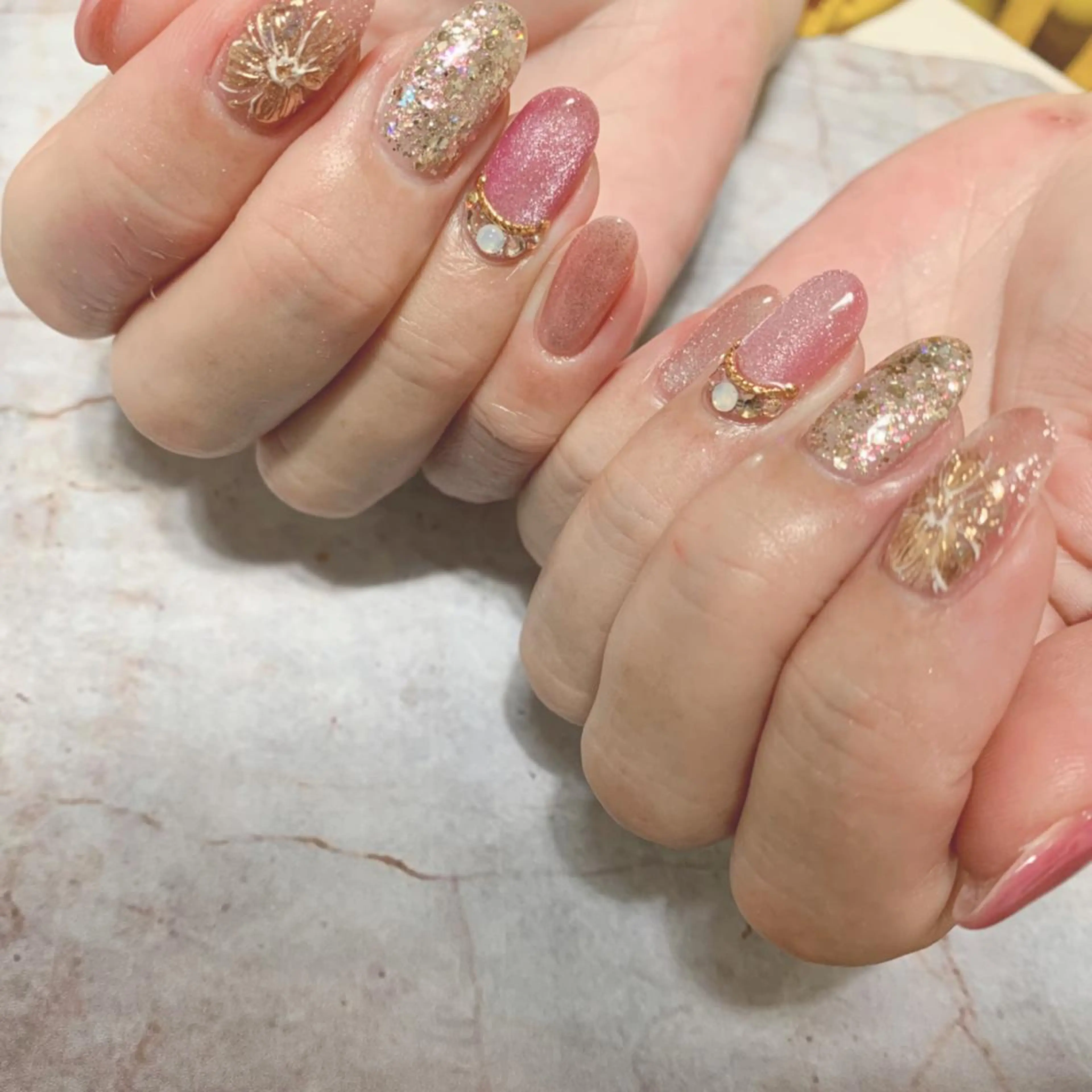 ネイル ハンドネイル nail room シュレムのネイルデザイン
