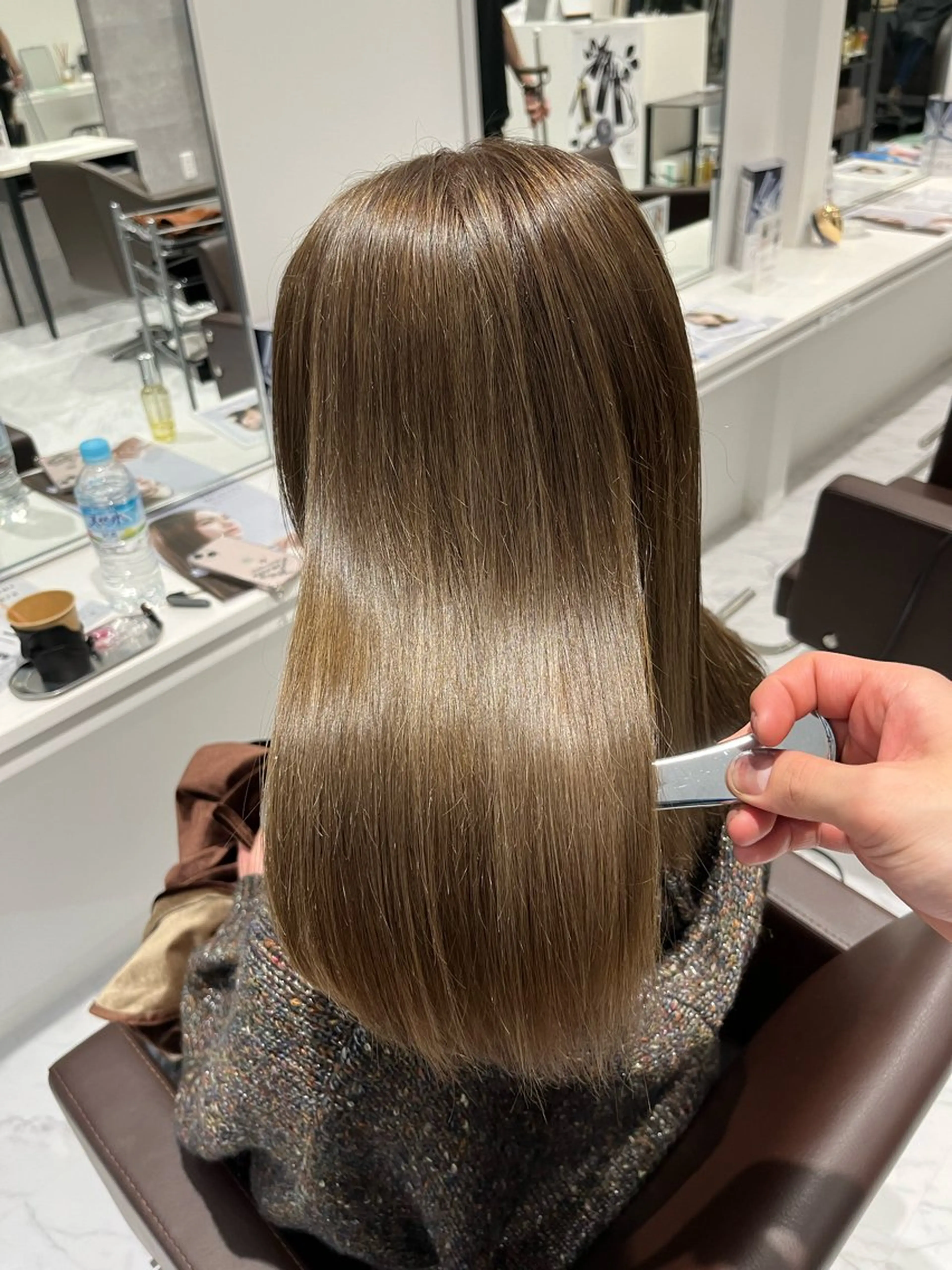 ミディアム カラー ヘアカラー トリートメント 坂本 理輝のヘアスタイル