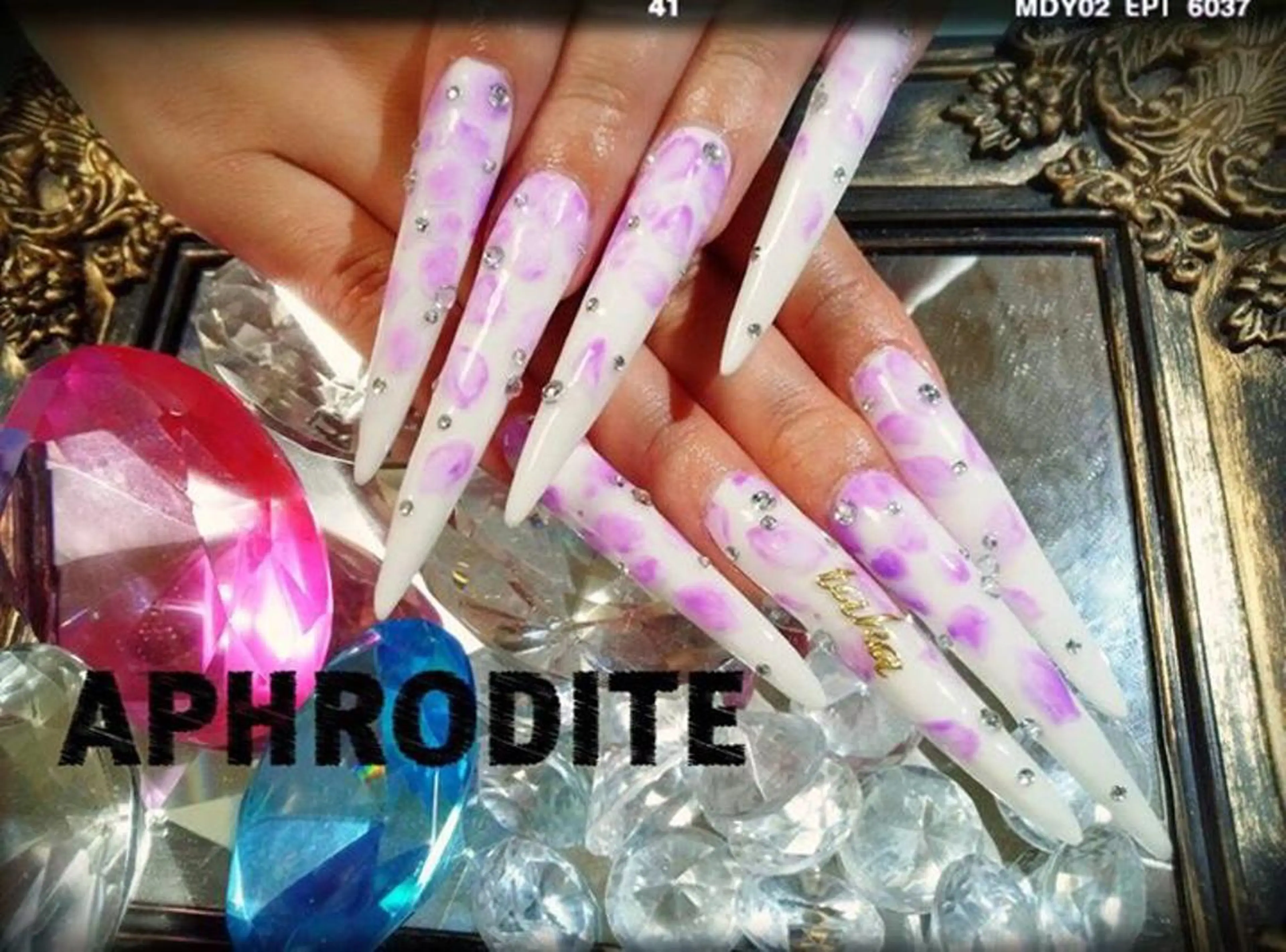ネイル アートネイル スカルプネイル APHRODITE Nagisaのネイルデザイン