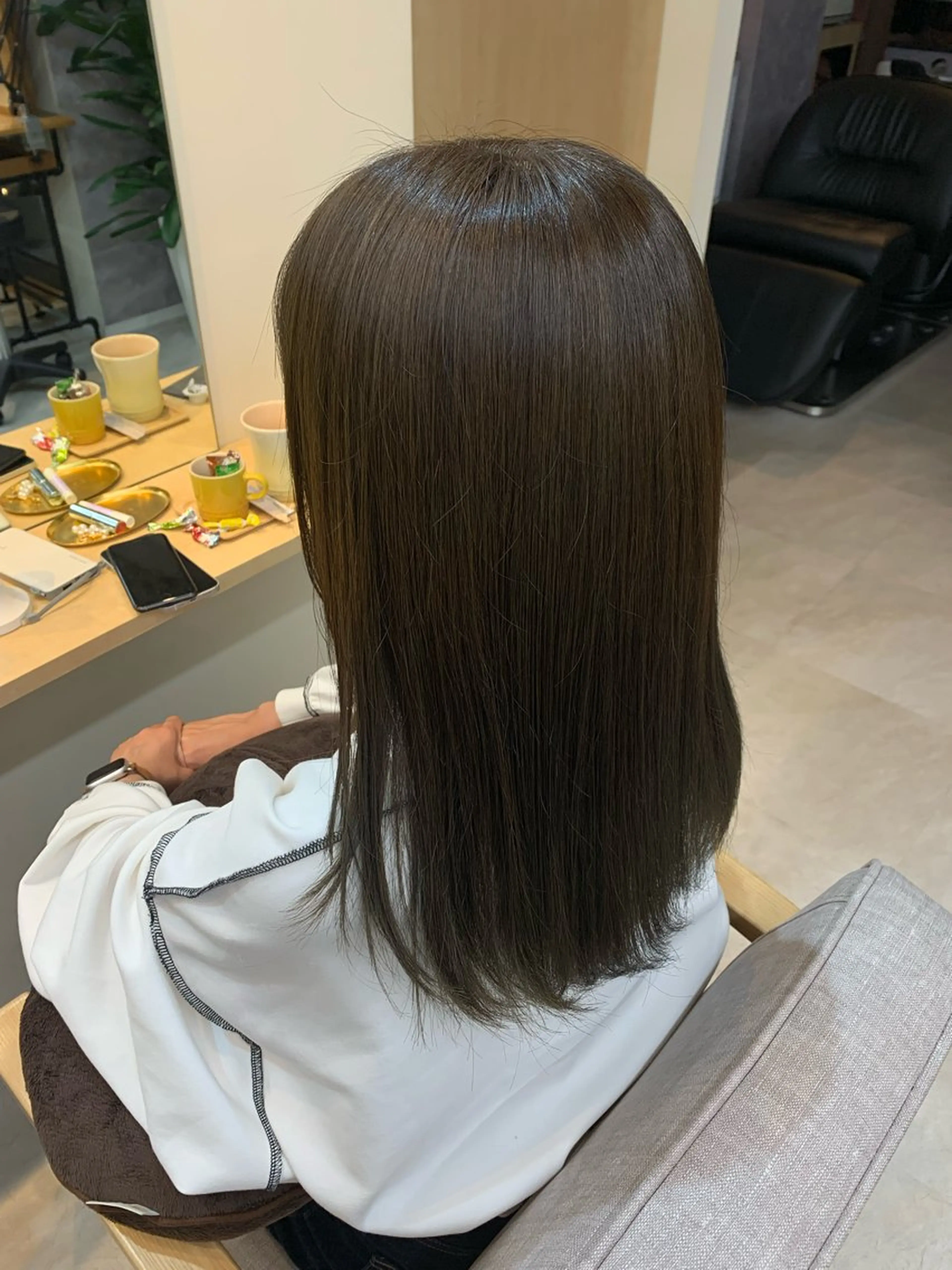 ロング カラー グレージュ イルミナカラー カーキグレージュ 髪質改善 ロング 桜木町2分/くびれ /ボブ/ナチュラルのヘアスタイル