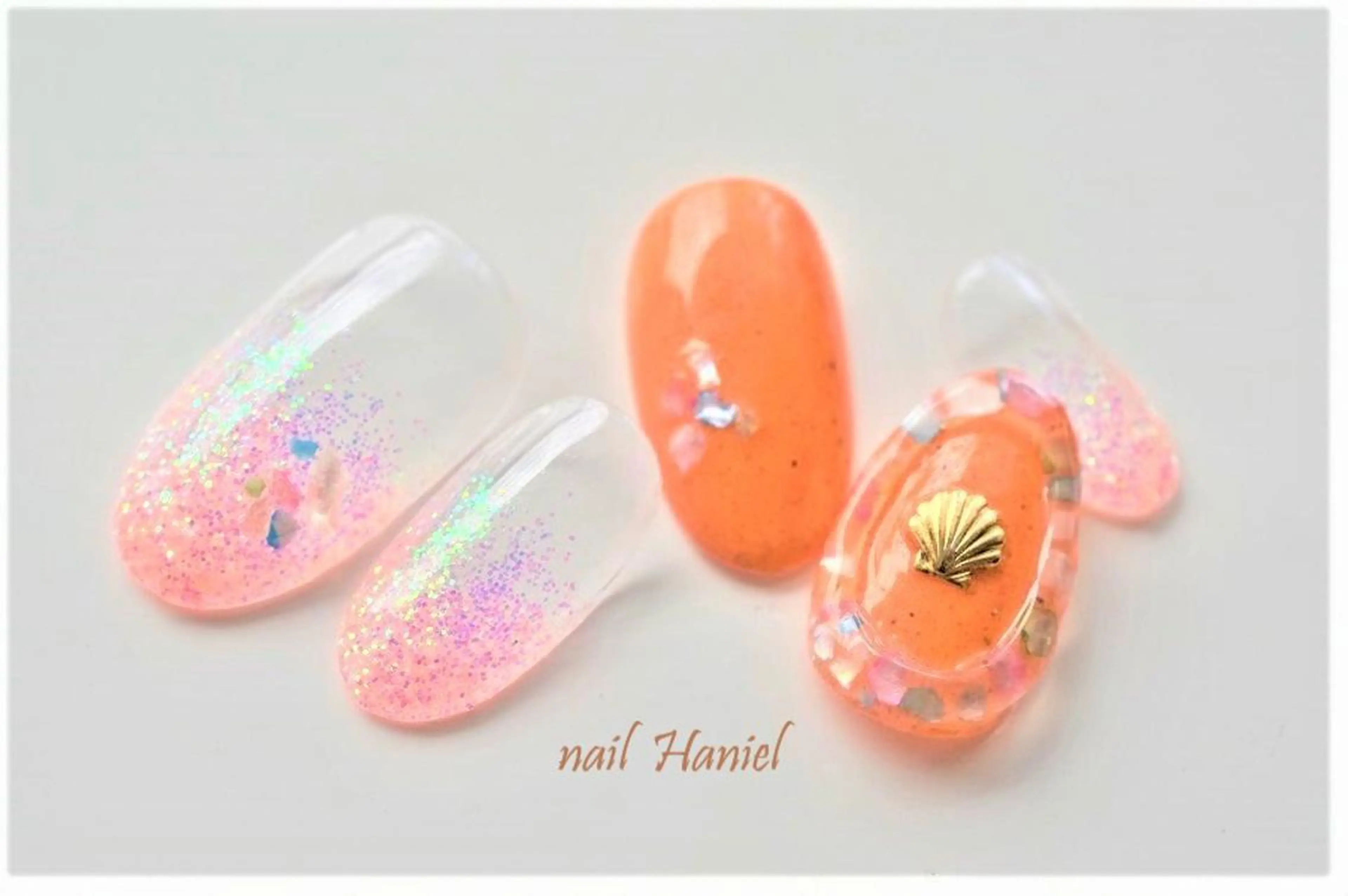 ネイル フットネイル ジェルネイル キラキラネイル 夏ネイル nail Haniel所属・半蔵門サロンハニエル 魅神 ちよのネイルデザイン
