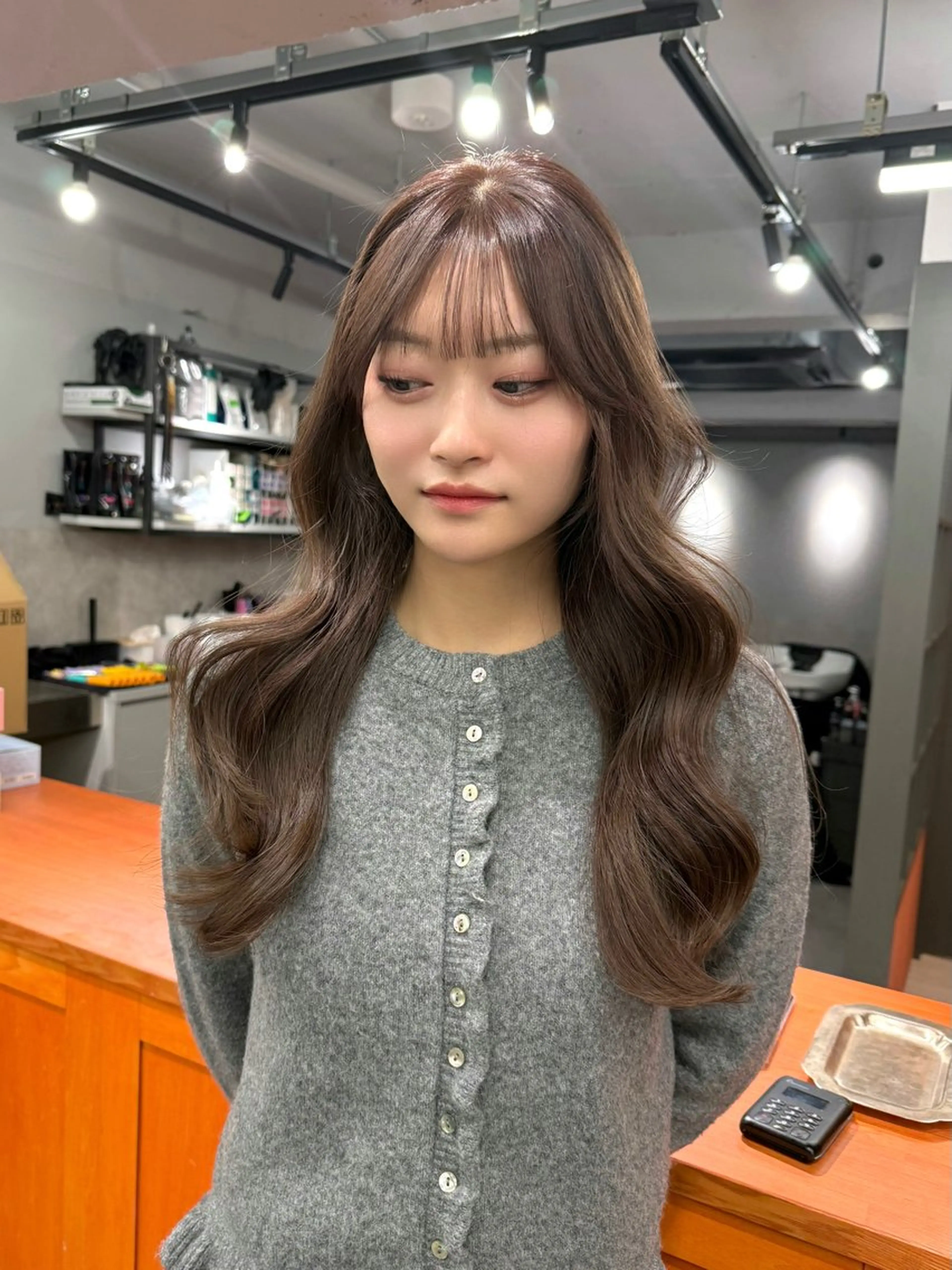 ロング カラー ヘアカラー ミルクティーベージュ ❤︎レイヤー　MIAのヘアスタイル