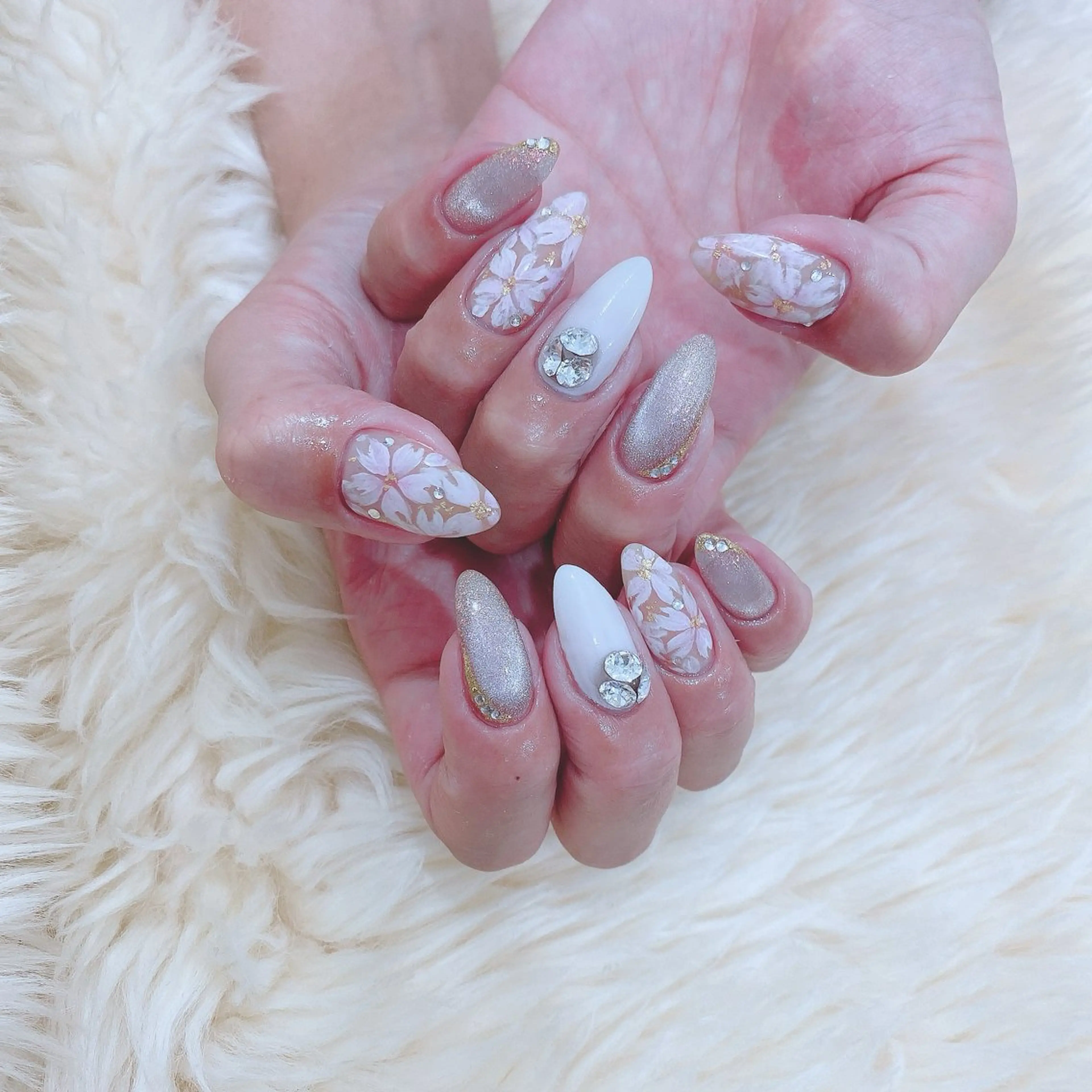 ネイル ハンドネイル SOL NAILのネイルデザイン